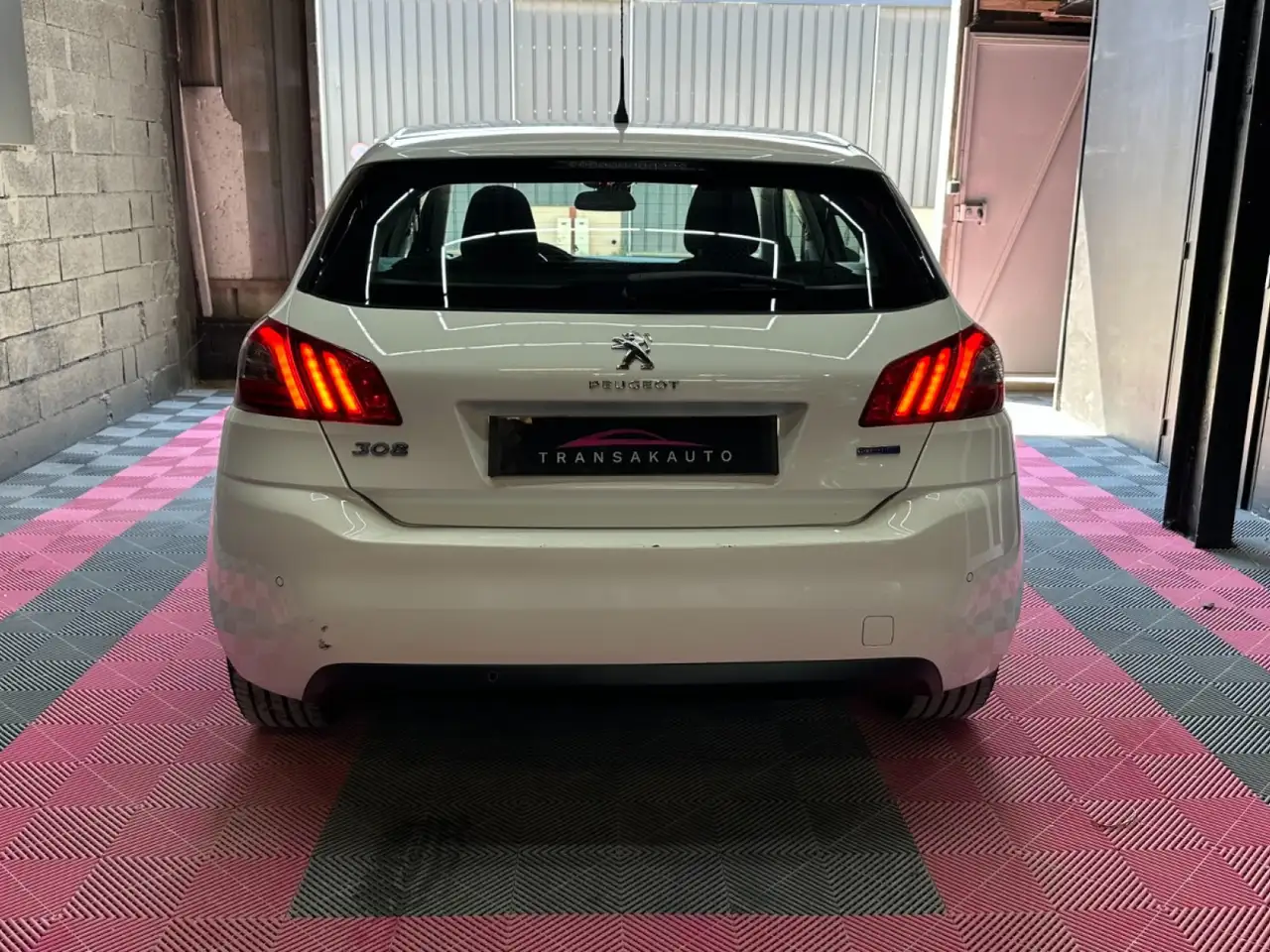 Peugeot 308 308 — photo 4