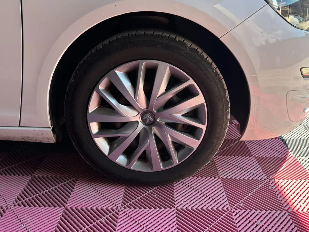 Peugeot 308 308 — photo 31
