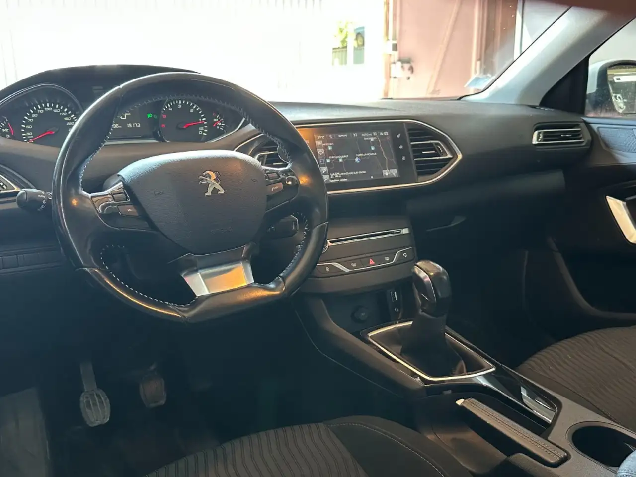 Peugeot 308 308 — photo 14