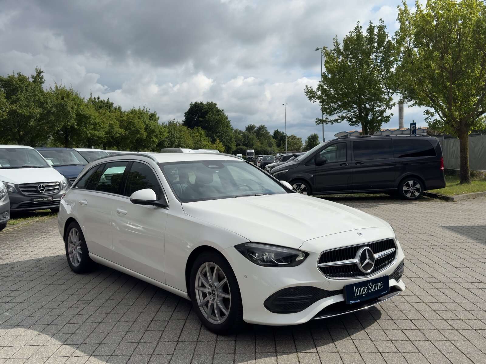 Mercedes-Benz C 220