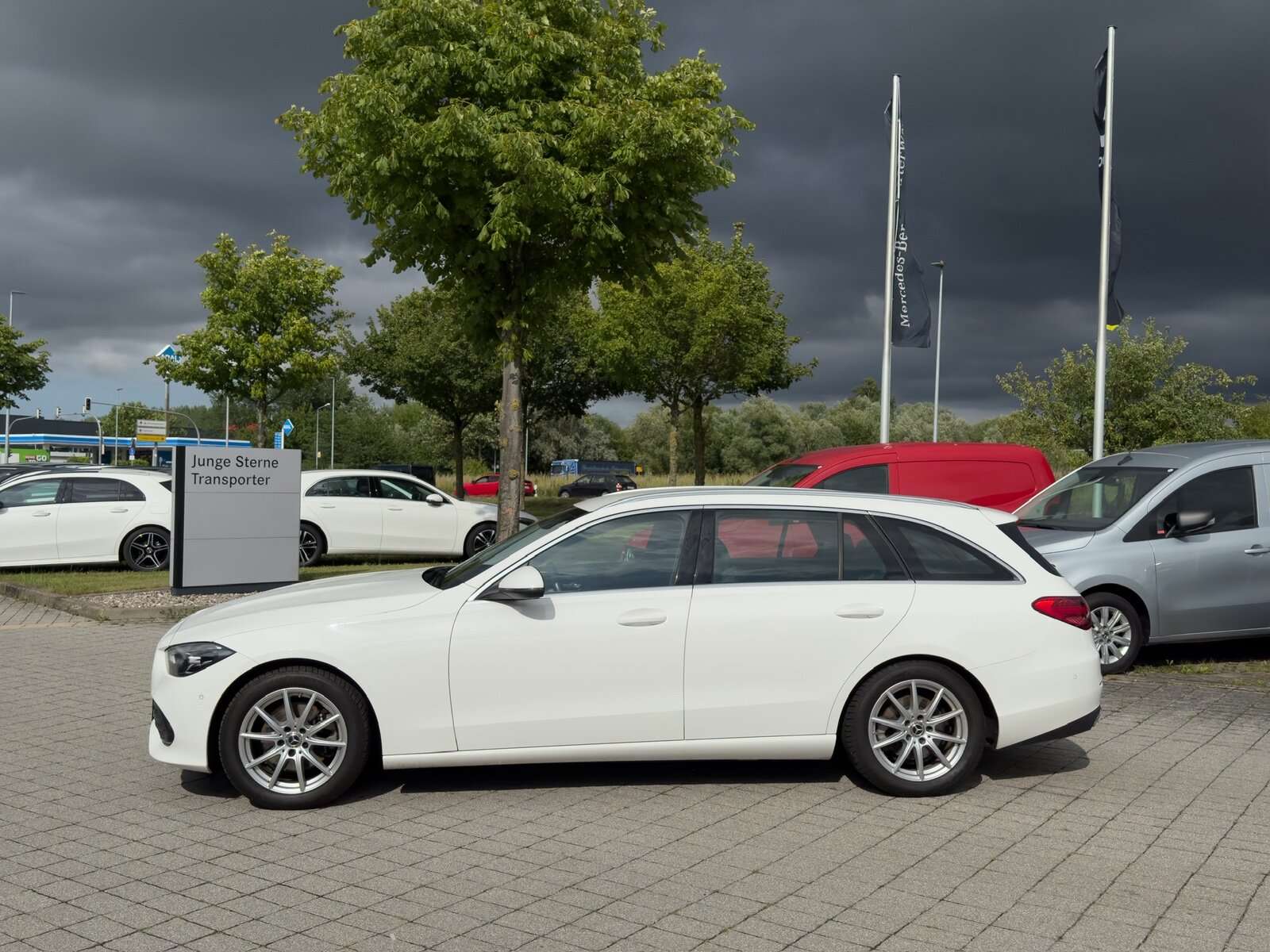 Mercedes-Benz C 220