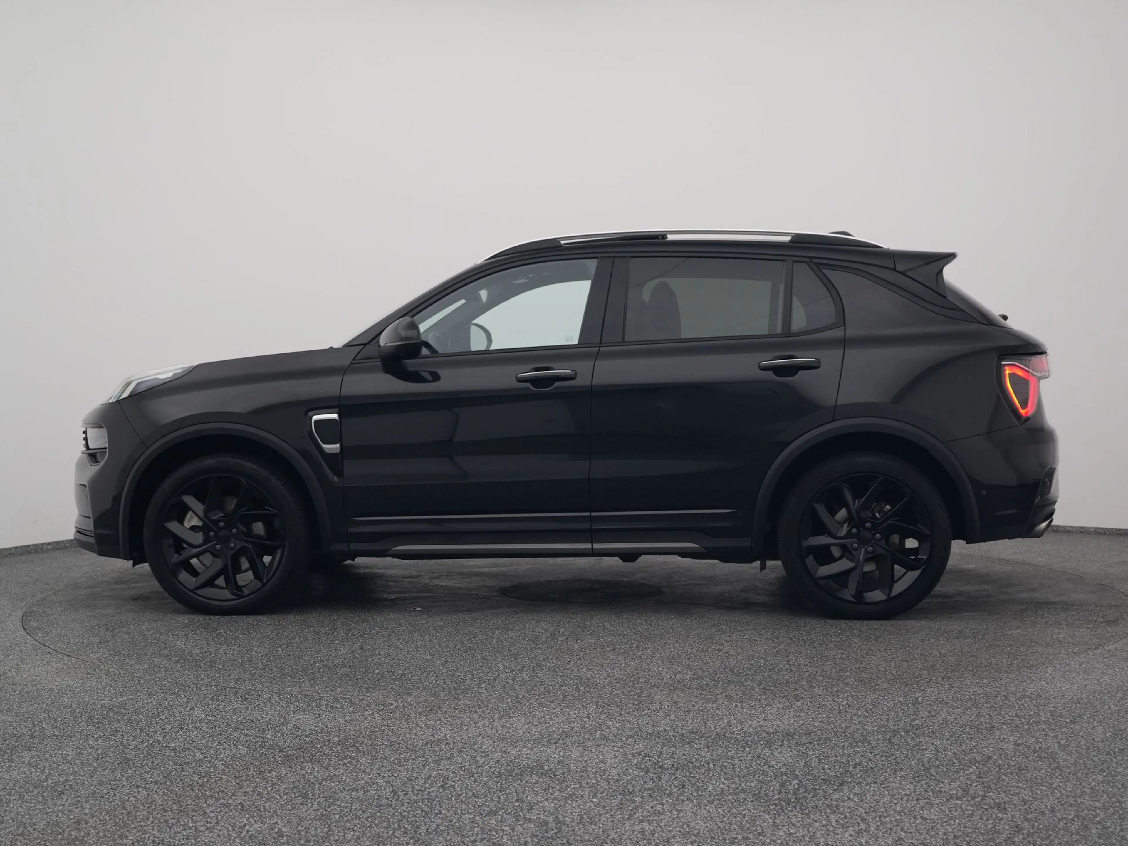 Lynk & Co 01 1.5 Plug-in Hybrid | 360° | BLACK | ZWARTE HEMEL | — photo 13
