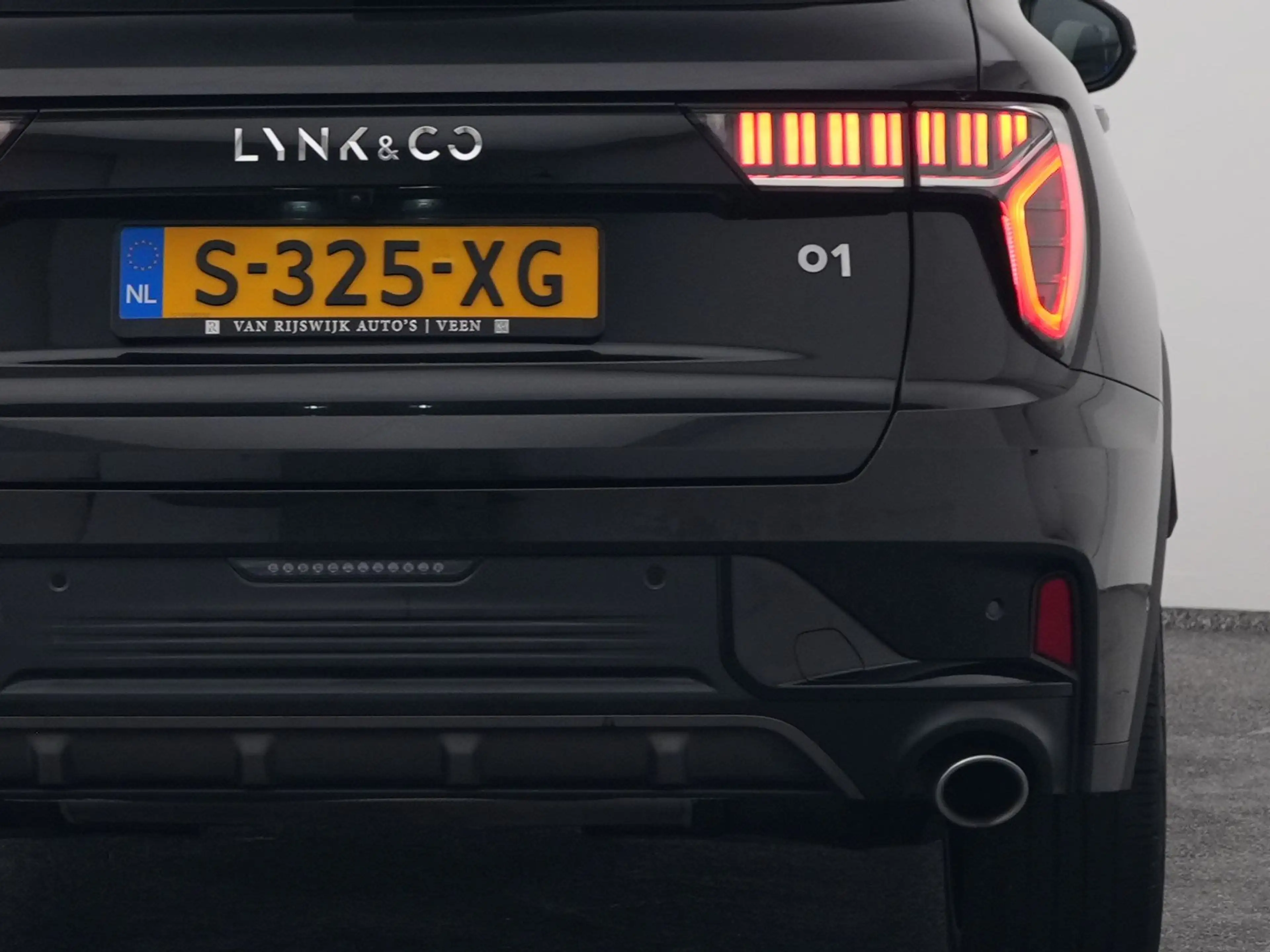 Lynk & Co 01 1.5 Plug-in Hybrid | 360° | BLACK | ZWARTE HEMEL | — photo 20