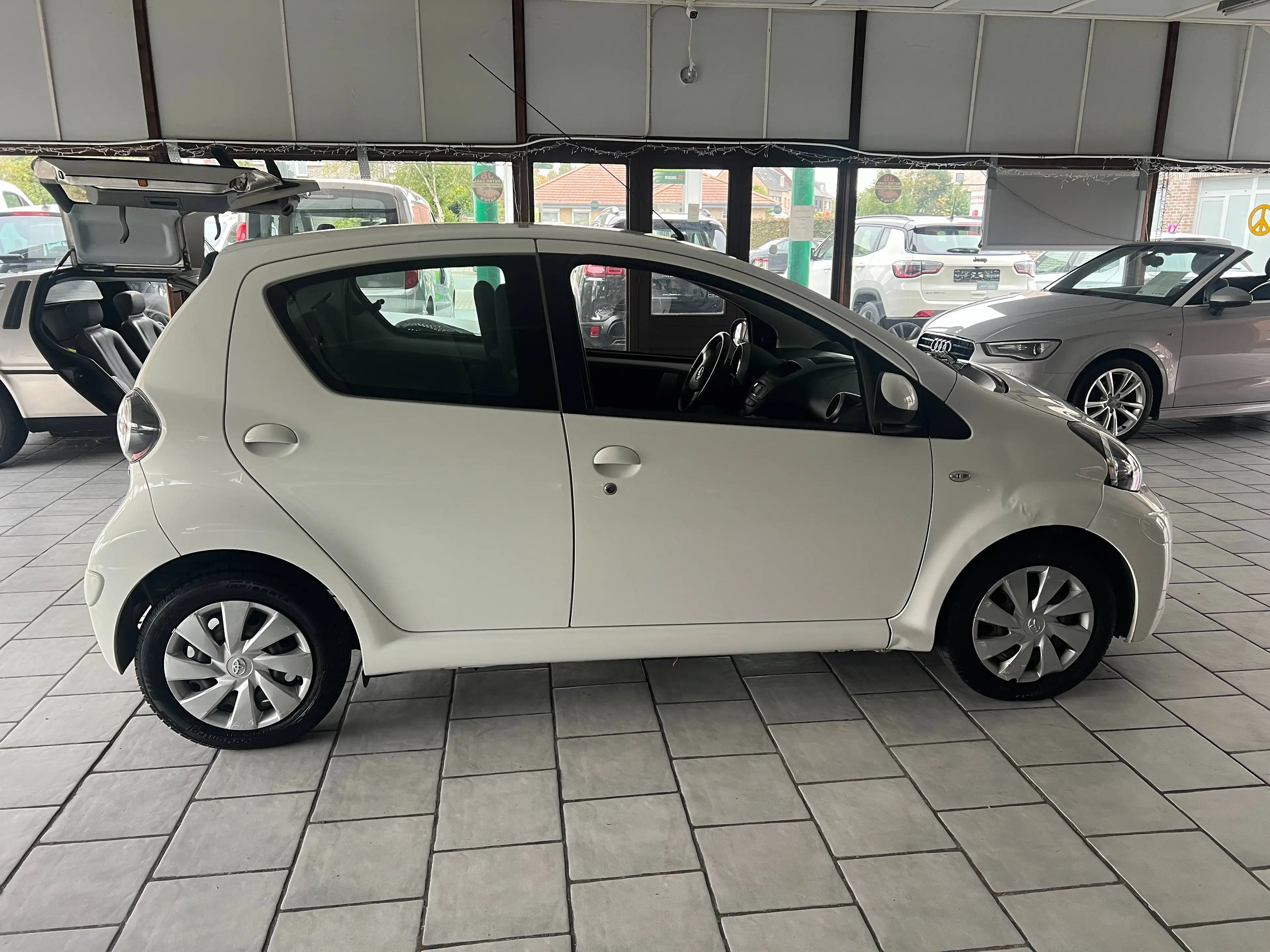 Toyota Aygo 1.0i /51000 km/5 deurs/airco/euro 5/CAR PASS/1 jaar garantie — photo 8