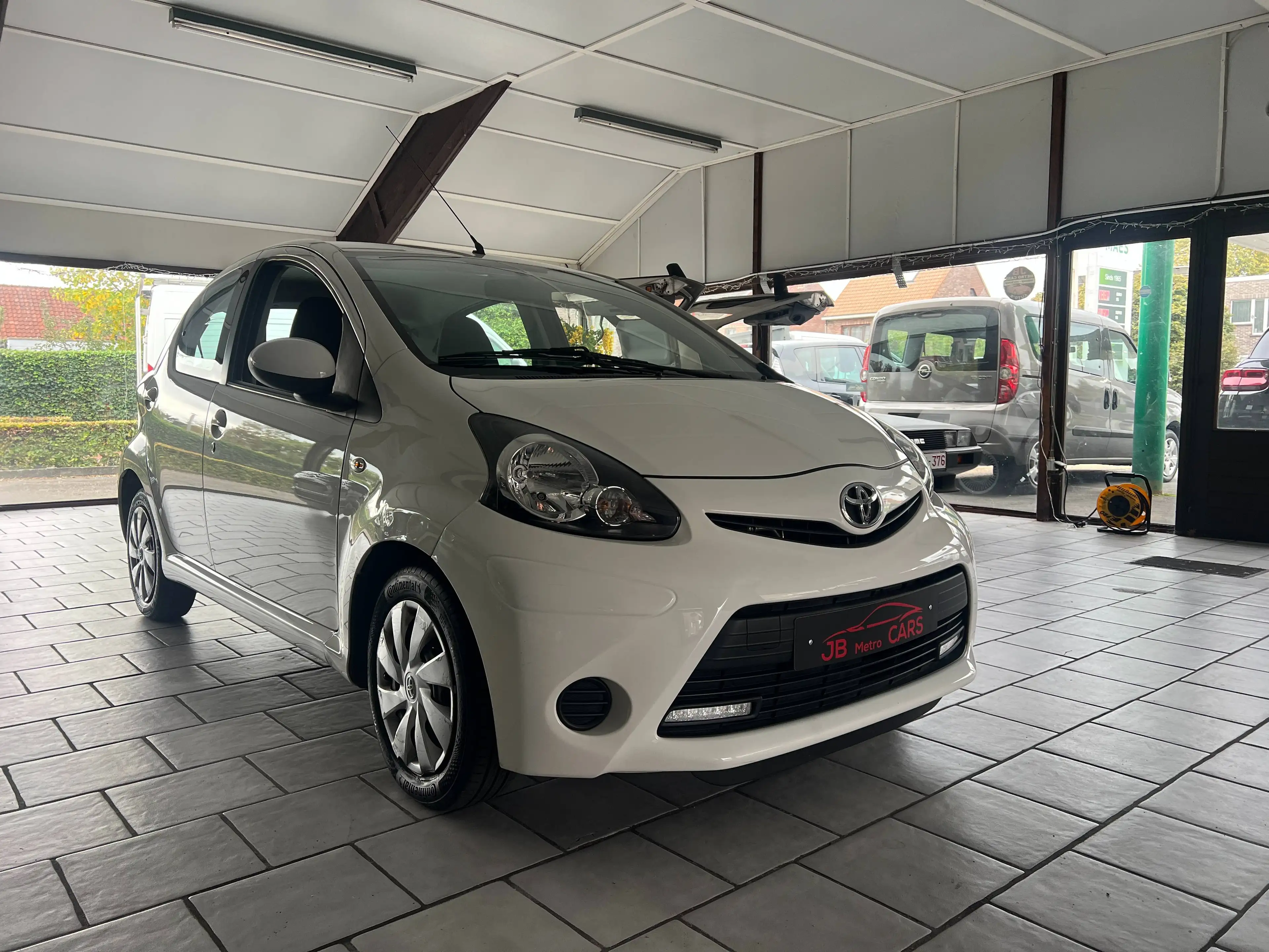 Toyota Aygo 1.0i /51000 km/5 deurs/airco/euro 5/CAR PASS/1 jaar garantie