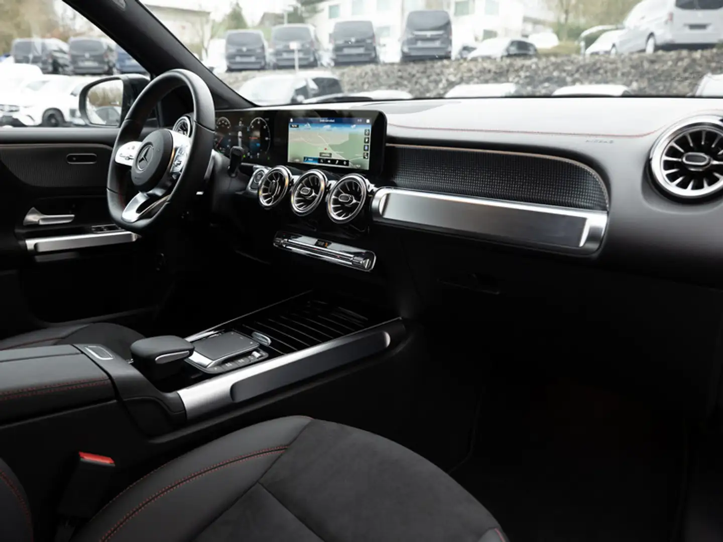 Mercedes-Benz EQB 350 4M AMG-Sport/LED/360/Pano/Night/Distr/18 Bleu - 2