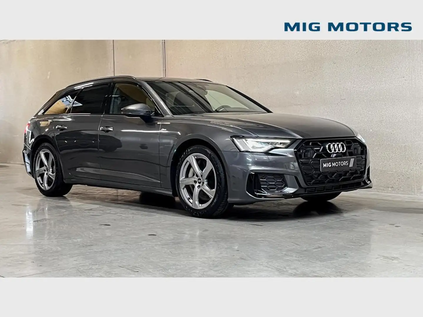 Audi A6 Avant 50 TFSI e S line / Elektr. koffer / Carplay  Grijs - 1