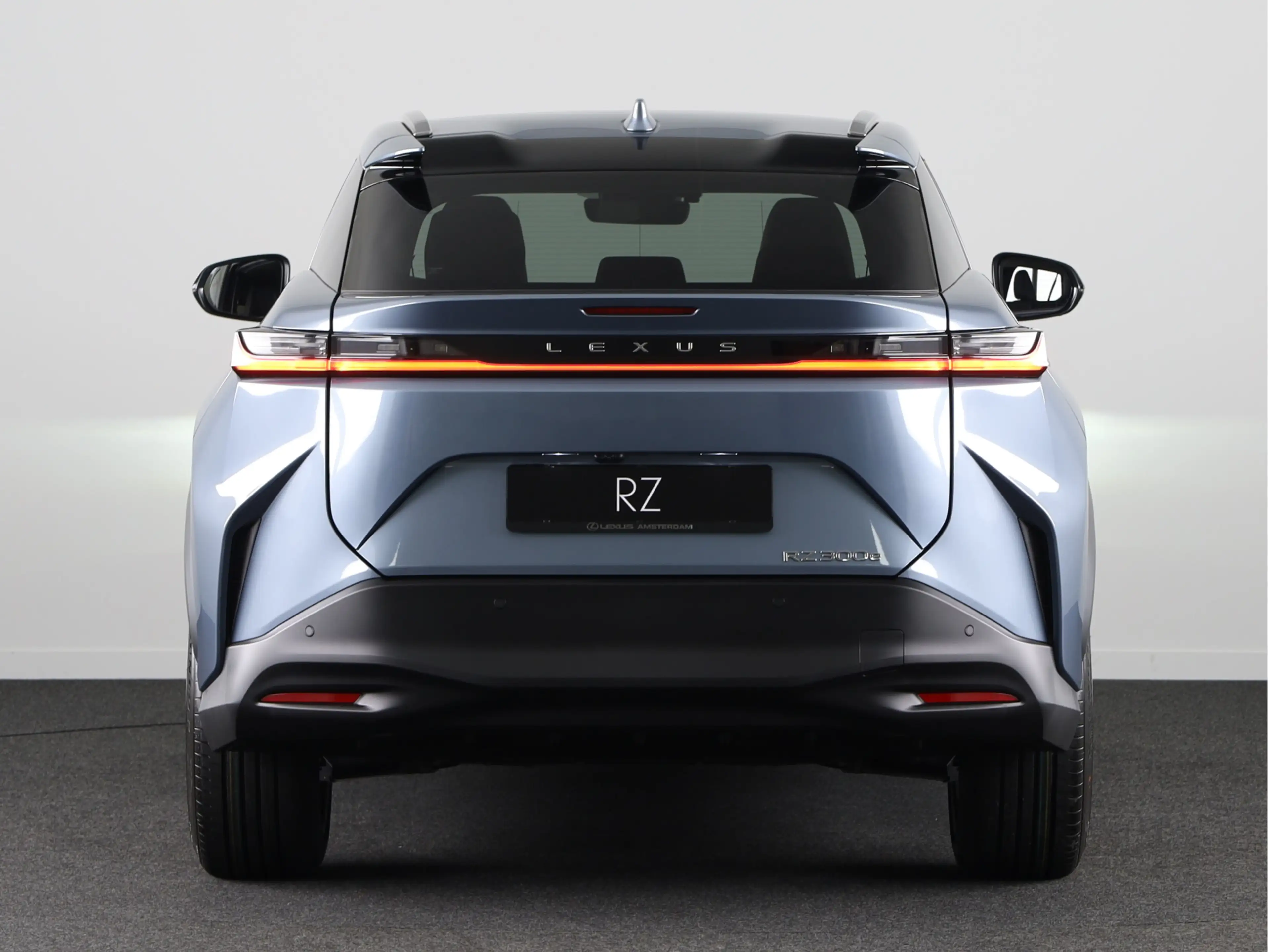 Lexus RZ 300e Luxury Line 71 kWh | Head-Up Display | 360 Ca — photo 15