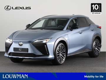 300e Luxury Line 71 kWh | Head-Up Display | 360 Ca
