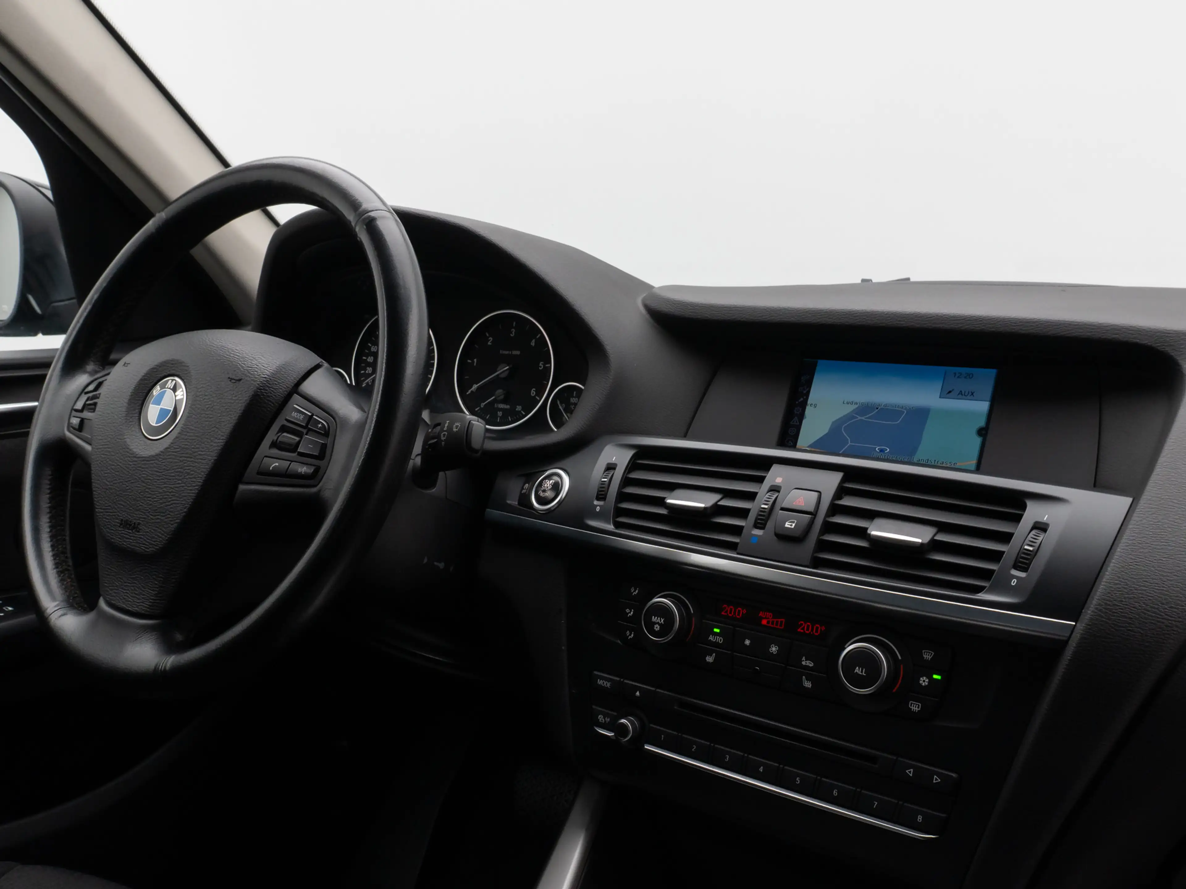 BMW X3 Navi Sitzhzg PDC Tempomat 8Fach — photo 34