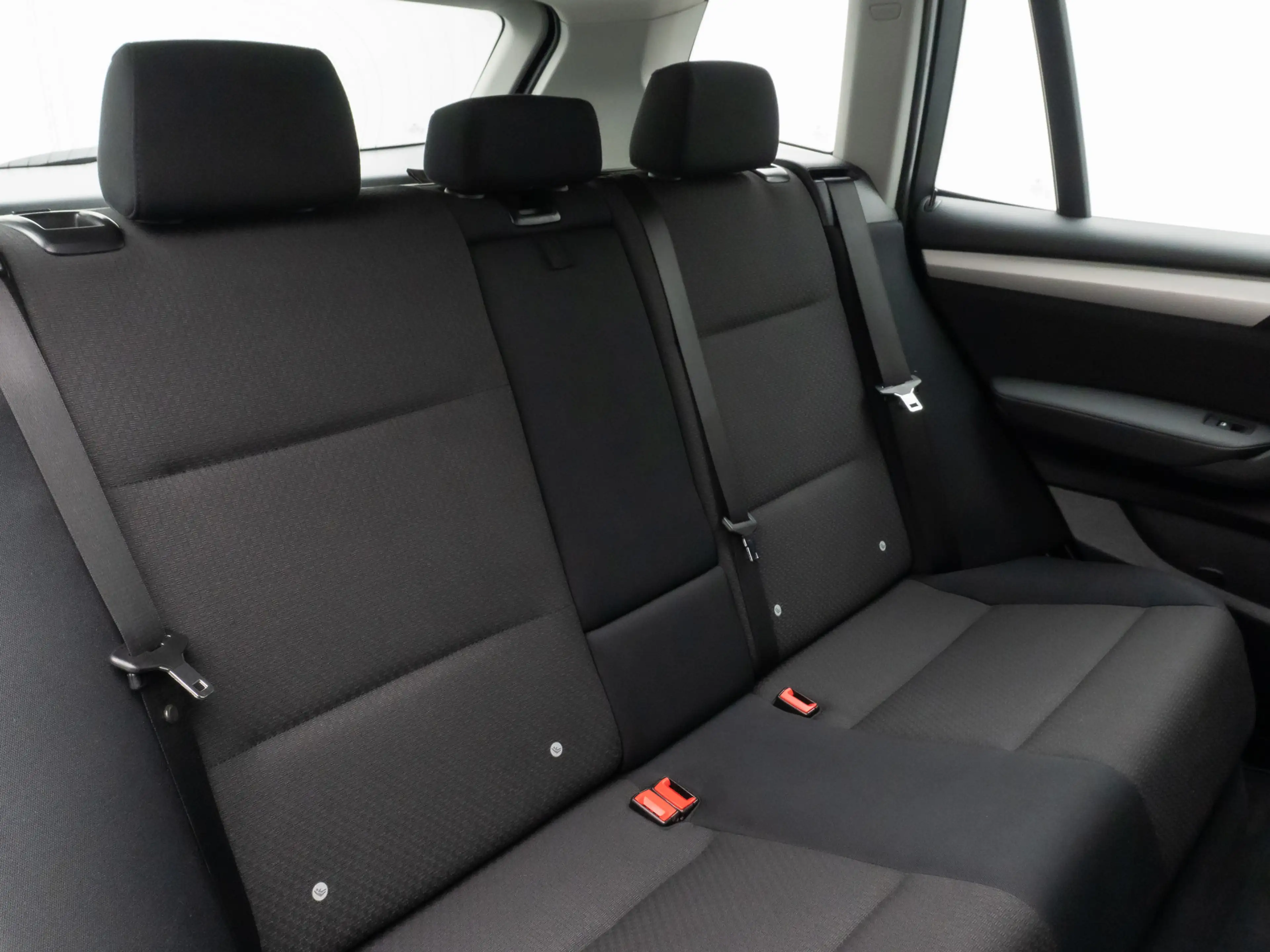 BMW X3 Navi Sitzhzg PDC Tempomat 8Fach — photo 26