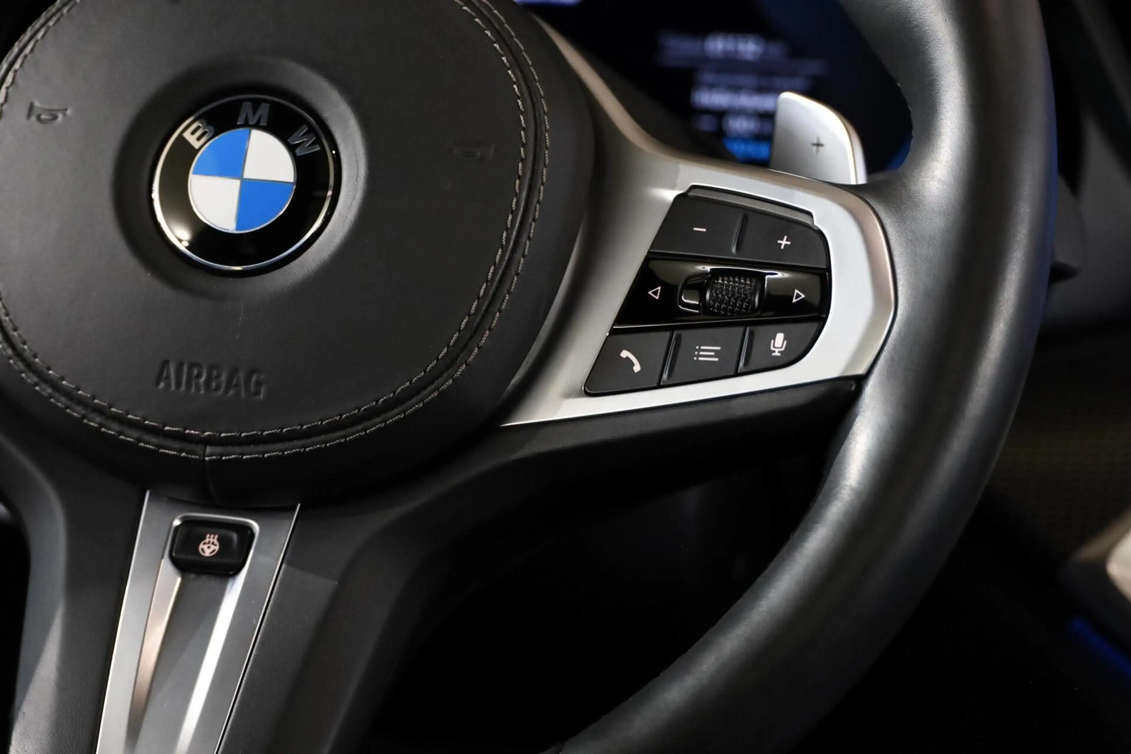 BMW X5 xDrive45e M-Sport|Pano|H&K|360|HUD|Nightvision|Tre — photo 29