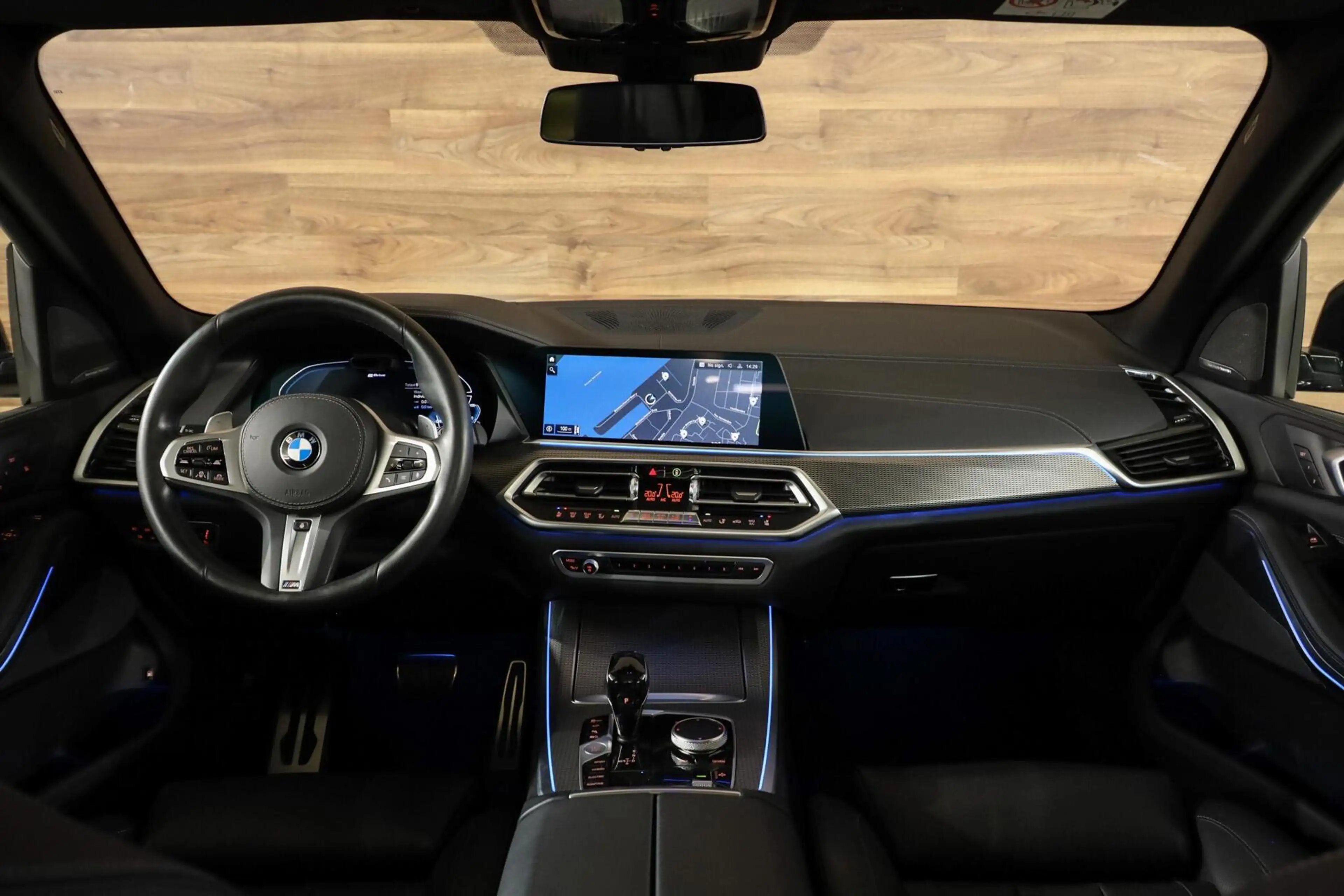BMW X5 xDrive45e M-Sport|Pano|H&K|360|HUD|Nightvision|Tre — photo 3