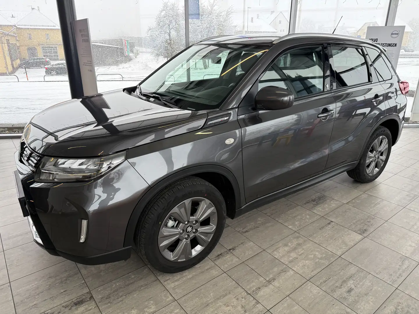 Suzuki Vitara 1,4 HYBRID ALLGRIP shine*Aktion 20J. Jub.* Grau - 2