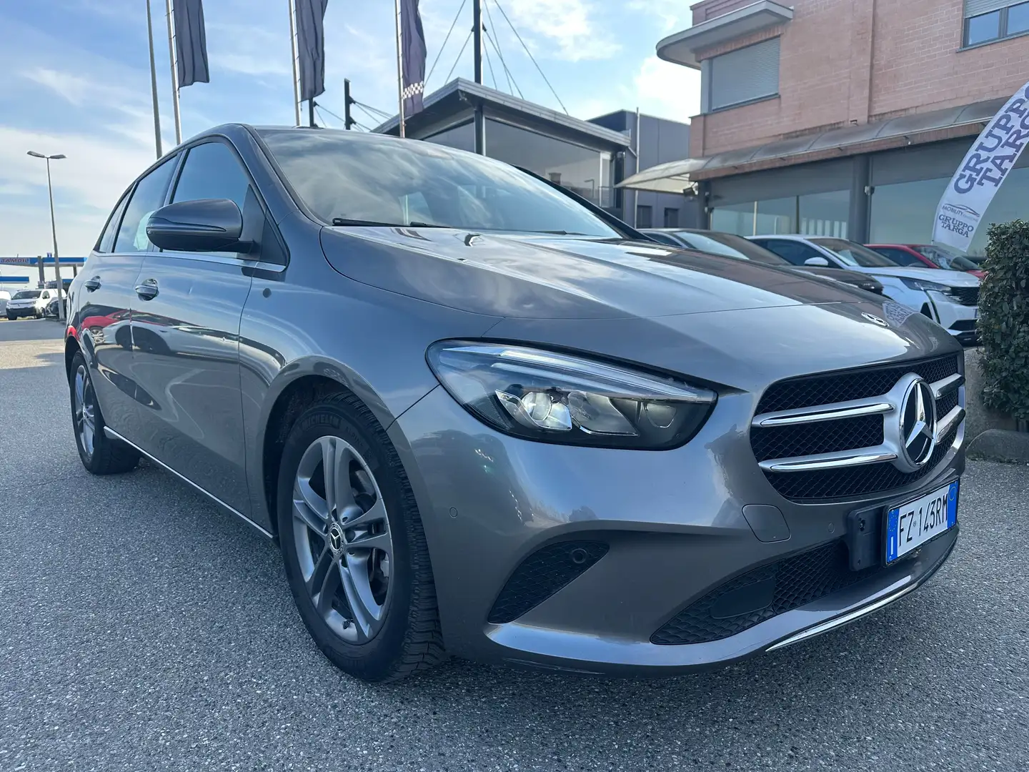 Mercedes-Benz B 180 B 180 d Business Extra auto Gris - 2