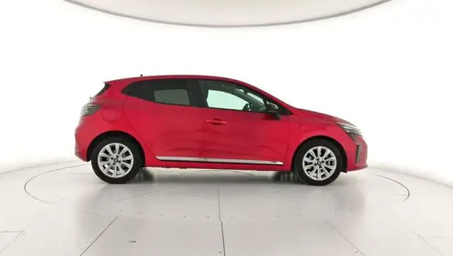 Renault Clio view 8