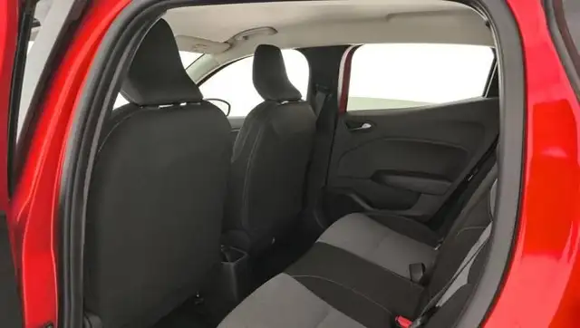 Renault Clio view 13