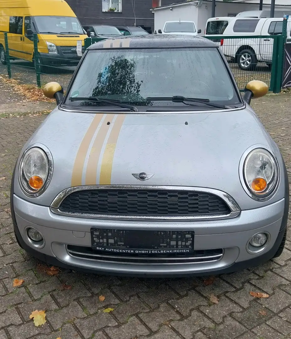 MINI One Cooper Grau - 2