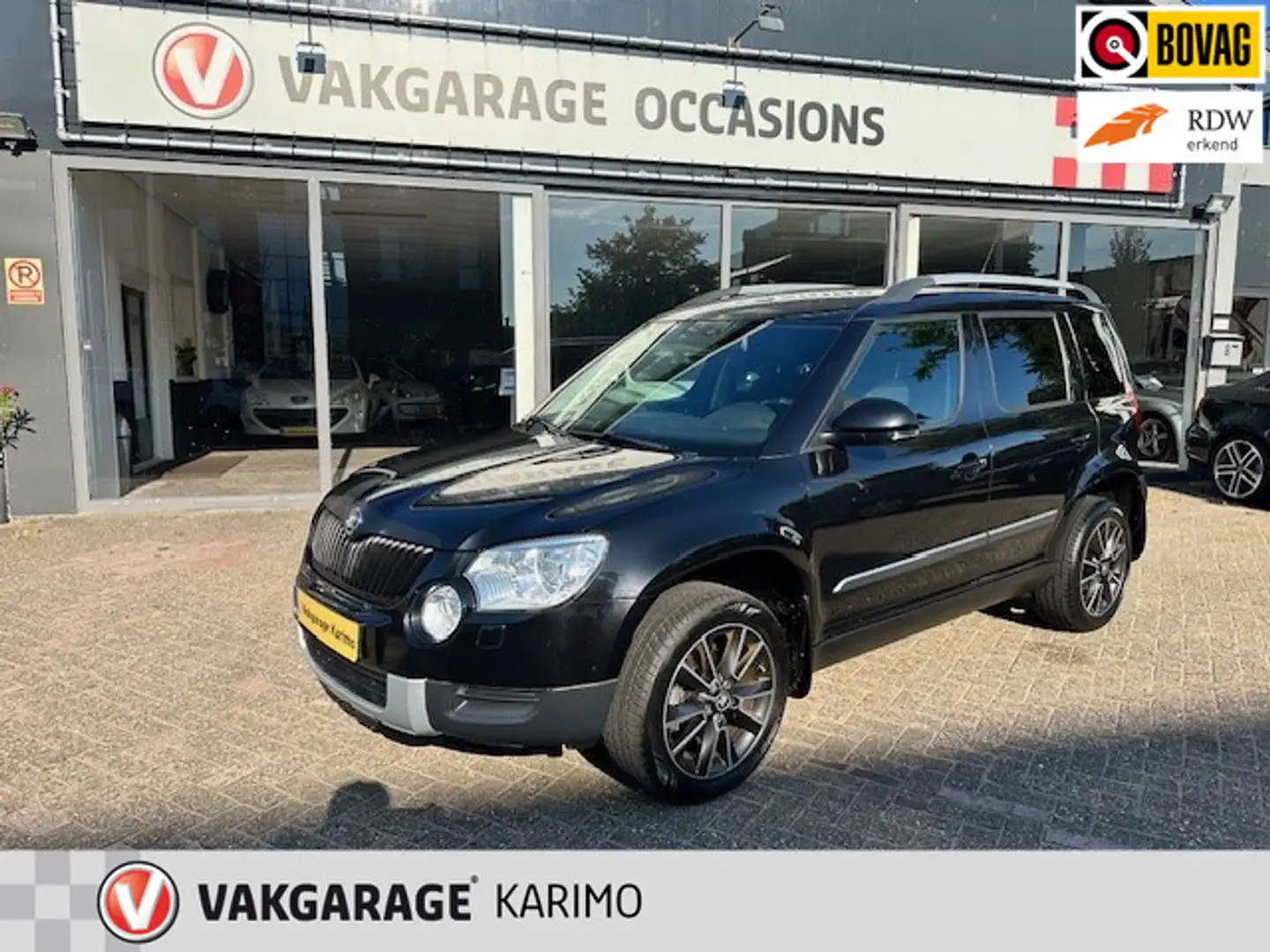 Skoda Yeti 1.2 TSI Elegance Automaat,leer,alcantara,Vol Optie Zwart - 1