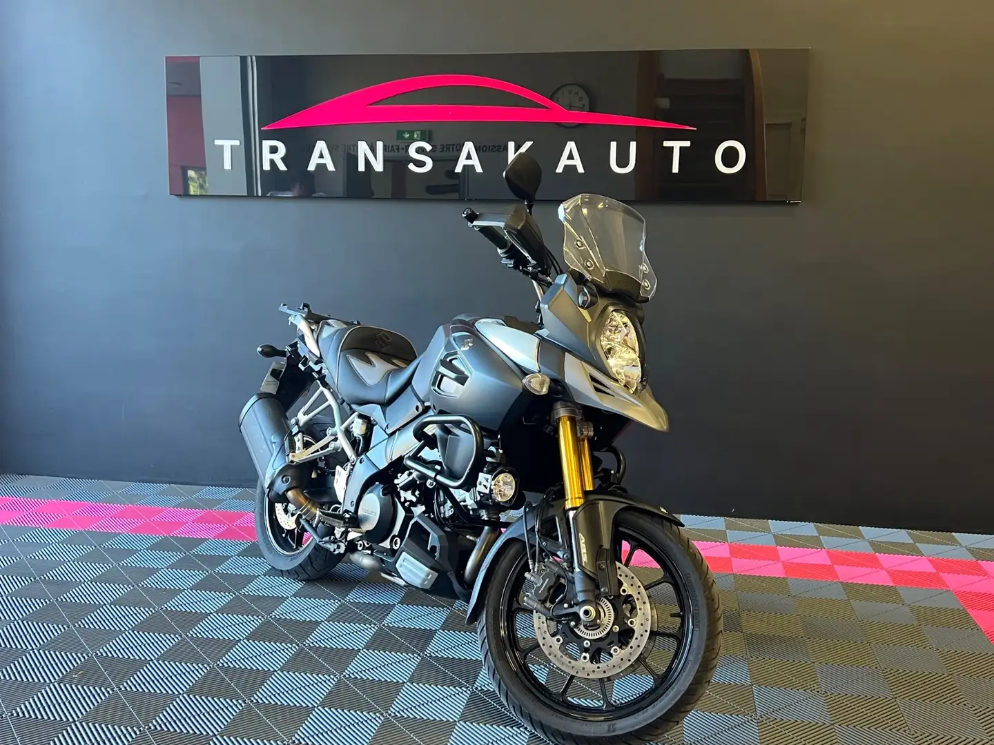 Suzuki V-Strom 1000 Adventure Blanc - 2