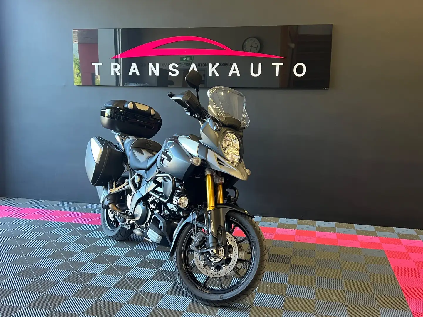 Suzuki V-Strom 1000 Adventure Blanc - 1