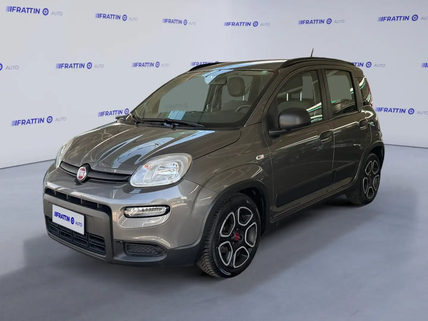 Fiat Panda 1.0 FireFly S&S Hybrid City Life Grau - 1