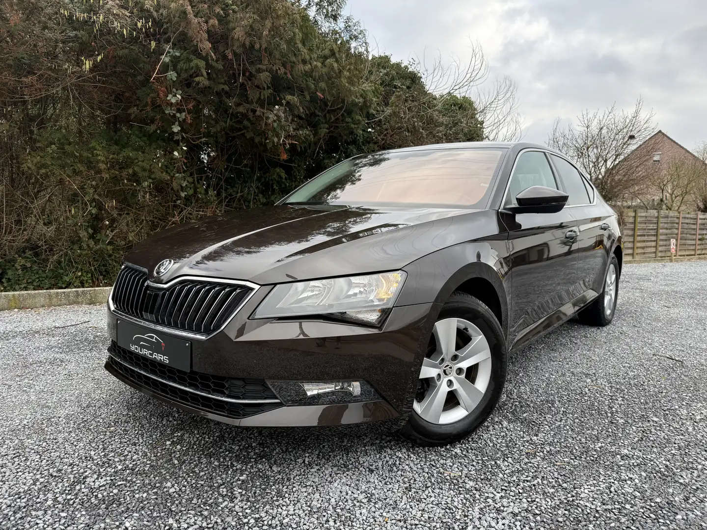 Skoda Superb Superb 1.6 TDI 120 Ambition Gris - 1