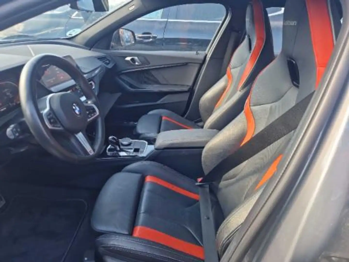 BMW 118 118i Color Vision Edition Msport 136cv auto - 2