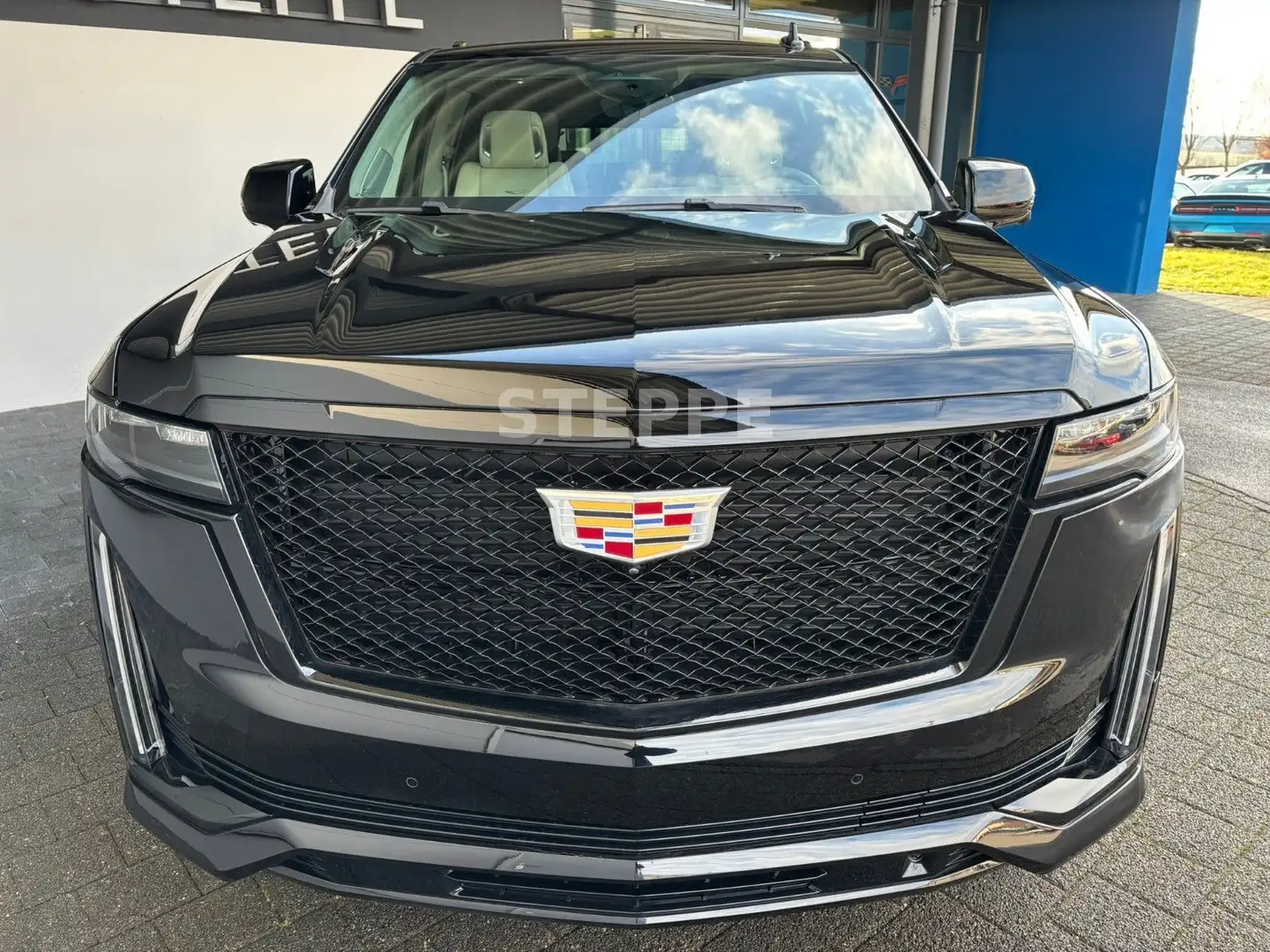 Cadillac Escalade 6.2 V8 ESV Sport Platinum EU-Navi AHK Schwarz - 2
