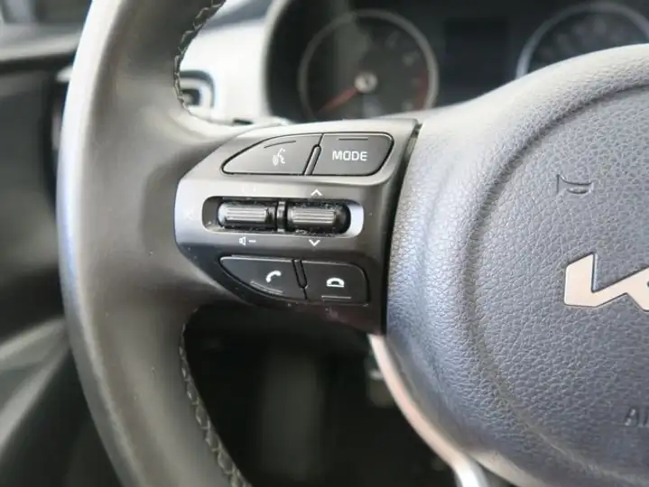Kia Stonic 1.0 T-GDi MHEV iMT Drive (2021) 2022, foto 12