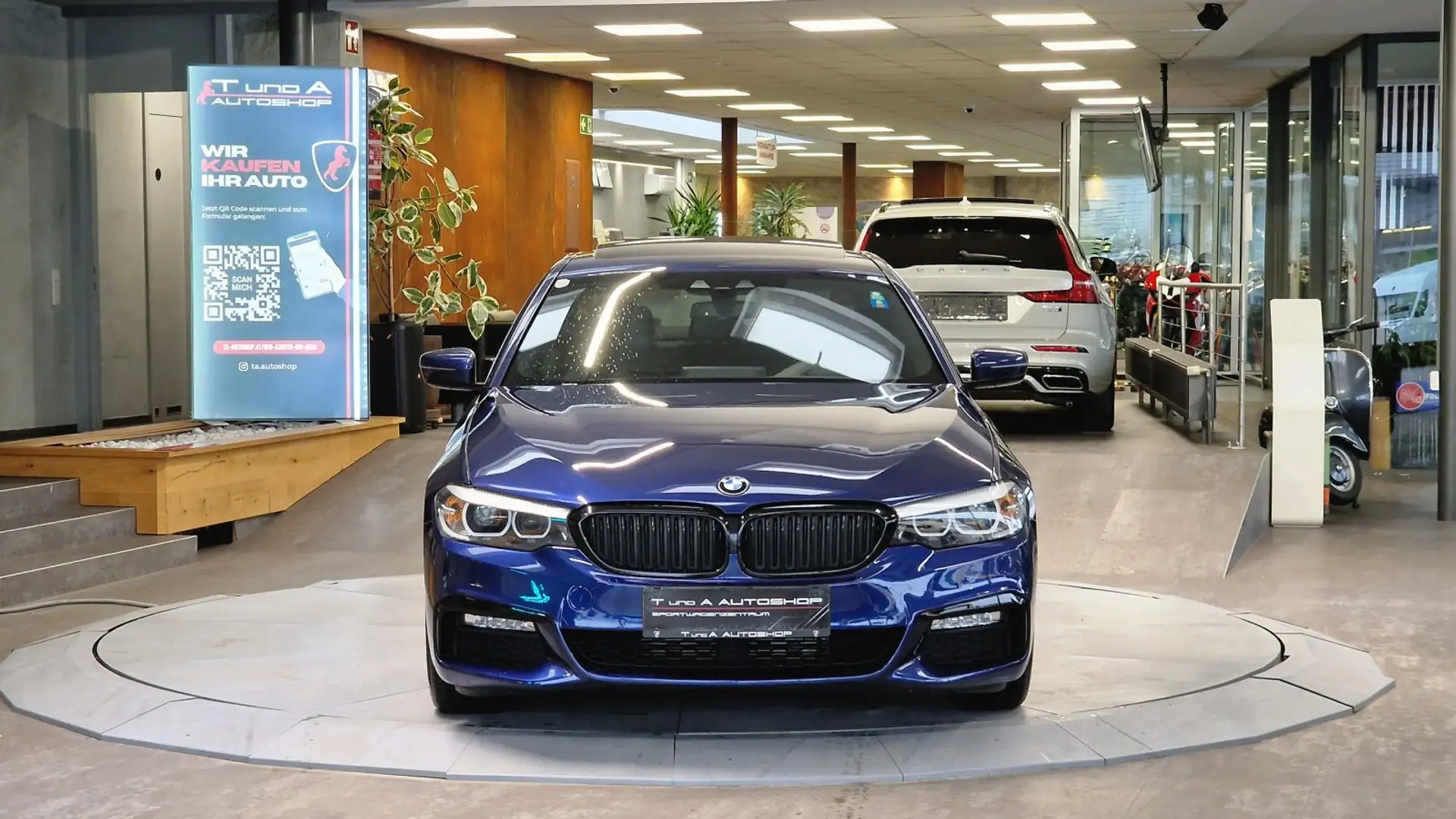 BMW 530 d xDrive M-Paket Aut. *Head-up*Schiebedach*Sitzbel Blau - 2