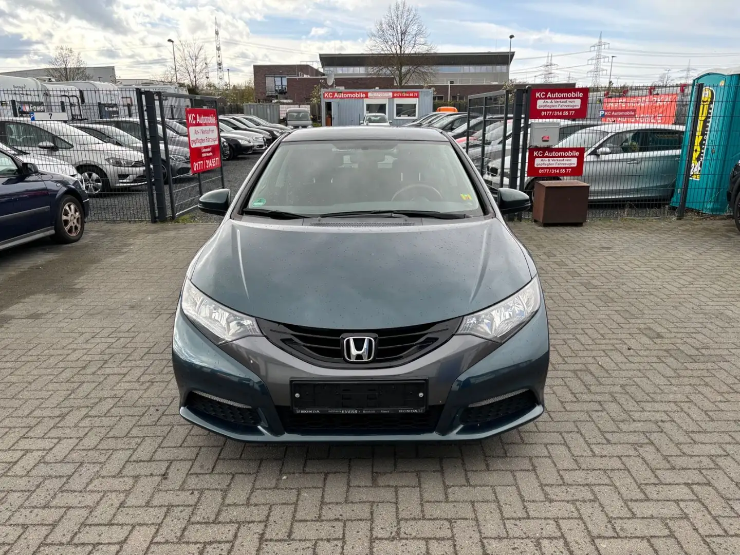 Honda Civic Lim. 5-trg. 1.4 Comfort*2HAND* Зелений - 2