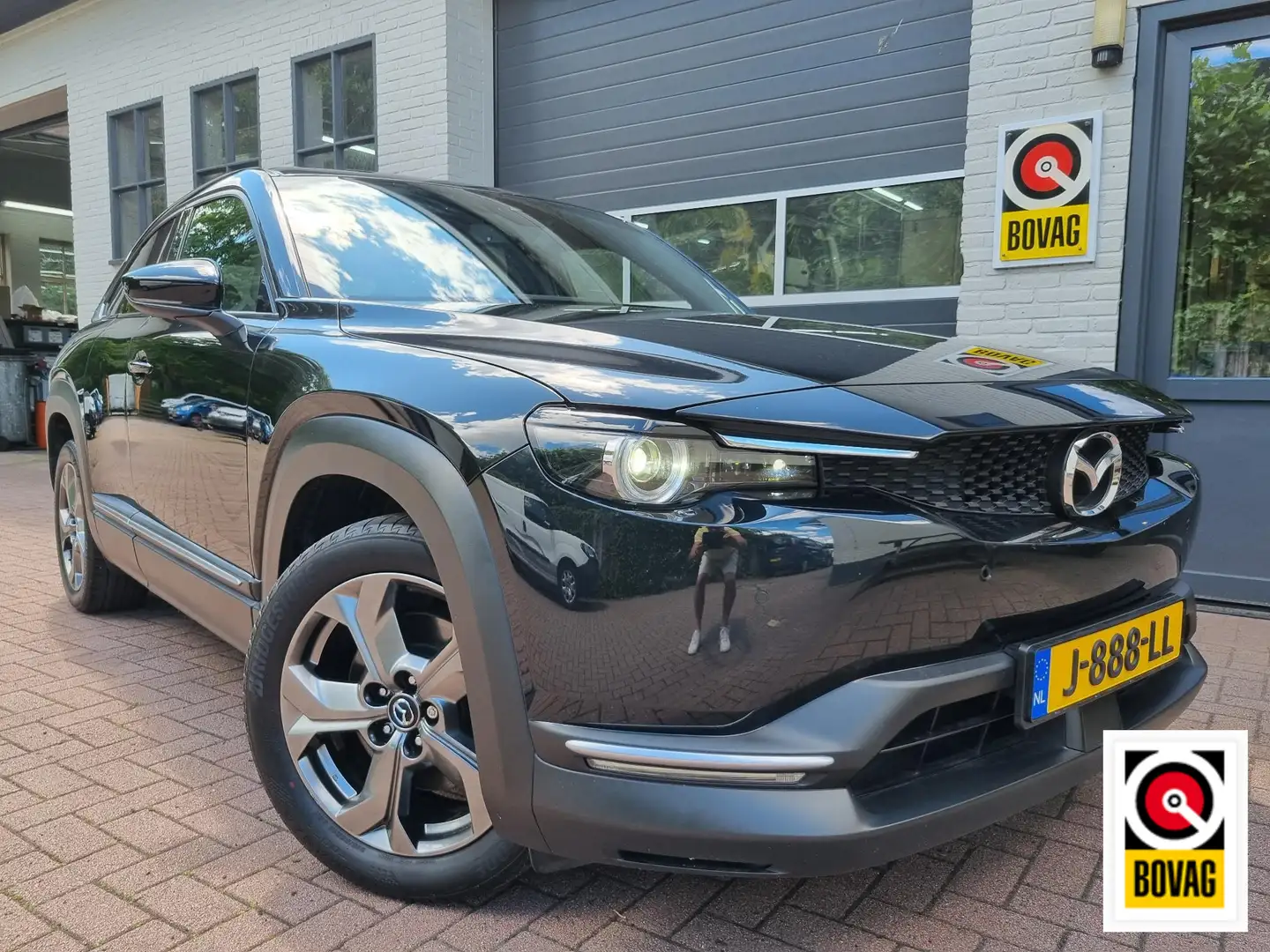 Mazda MX-30 e-SkyActiv 145 First Edition 36 kWh Noir - 1