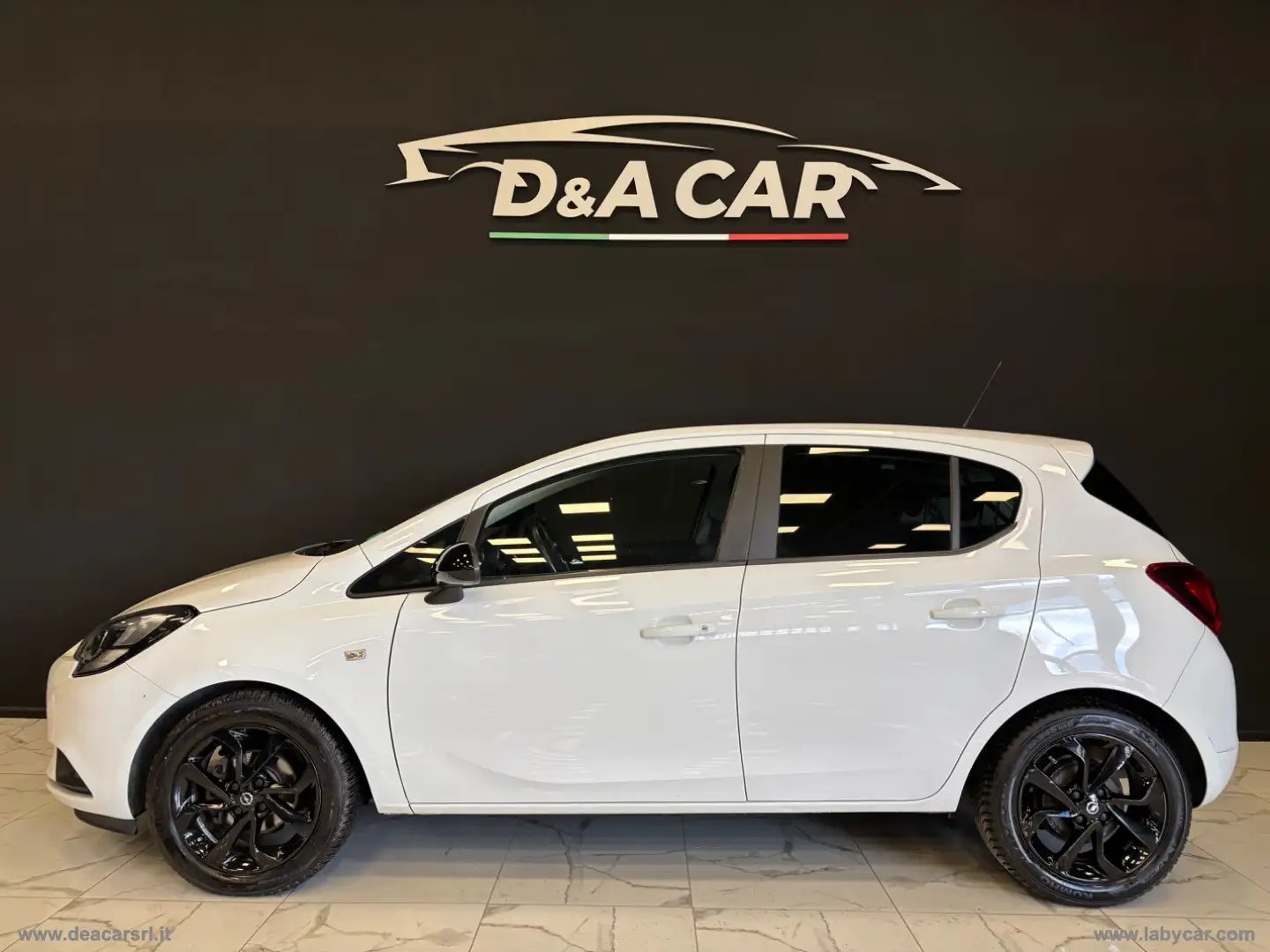 Opel Corsa 1.4 90 CV GPL Tech 5p. b-Color Bianco - 1