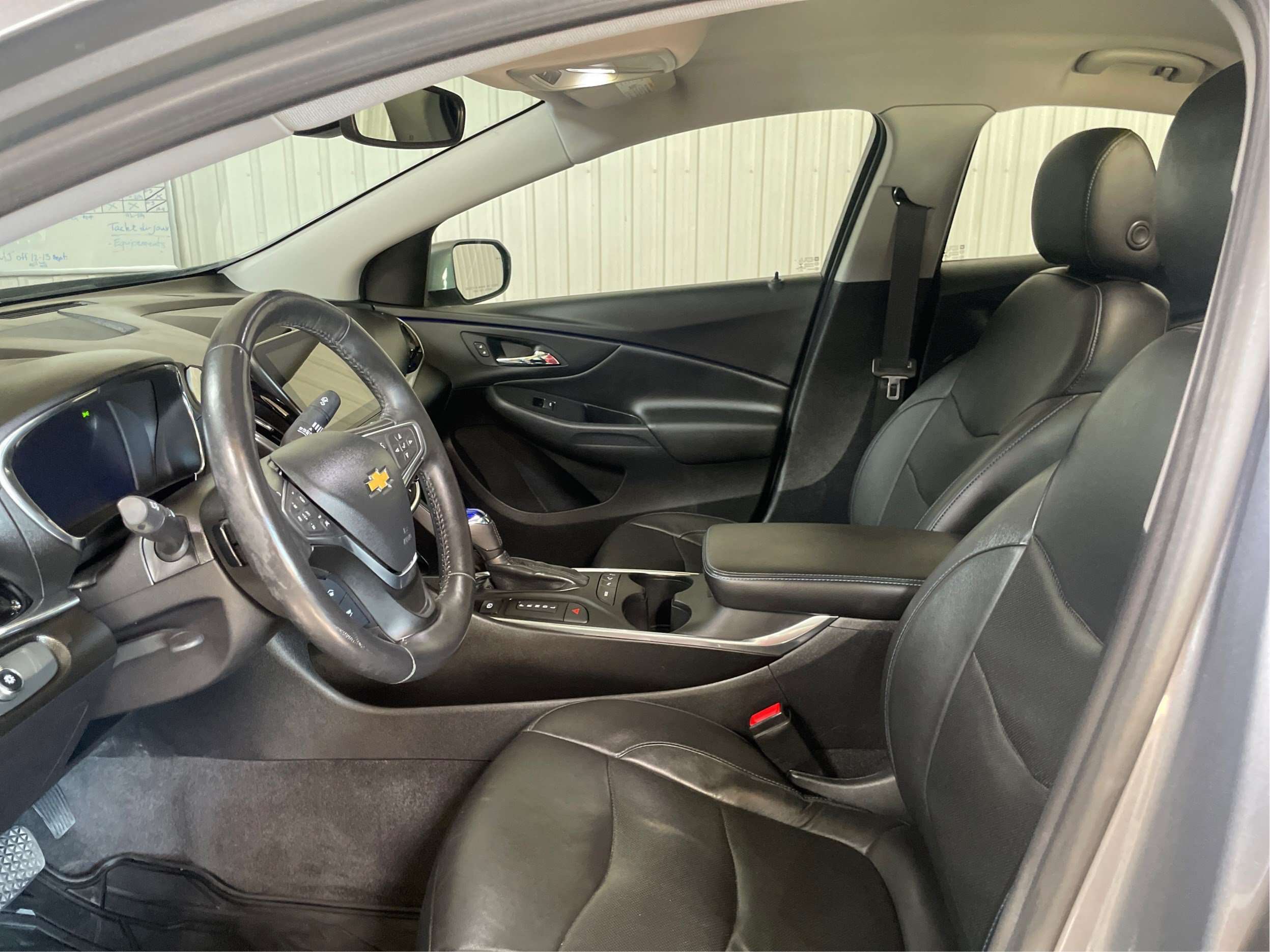 2018 Chevrolet Volt Premier Mags Cuir Sièges Chauffants — photo 1