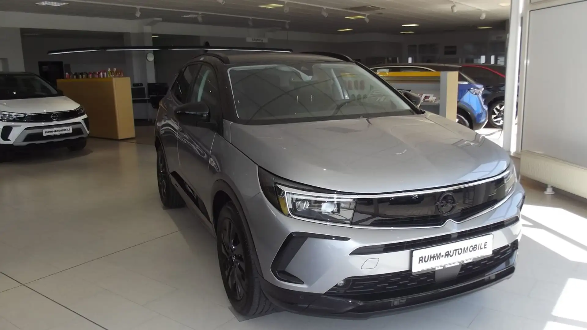 Opel Grandland GS Line,Navi,Kamera h.Sitzheizung v. Grau - 1