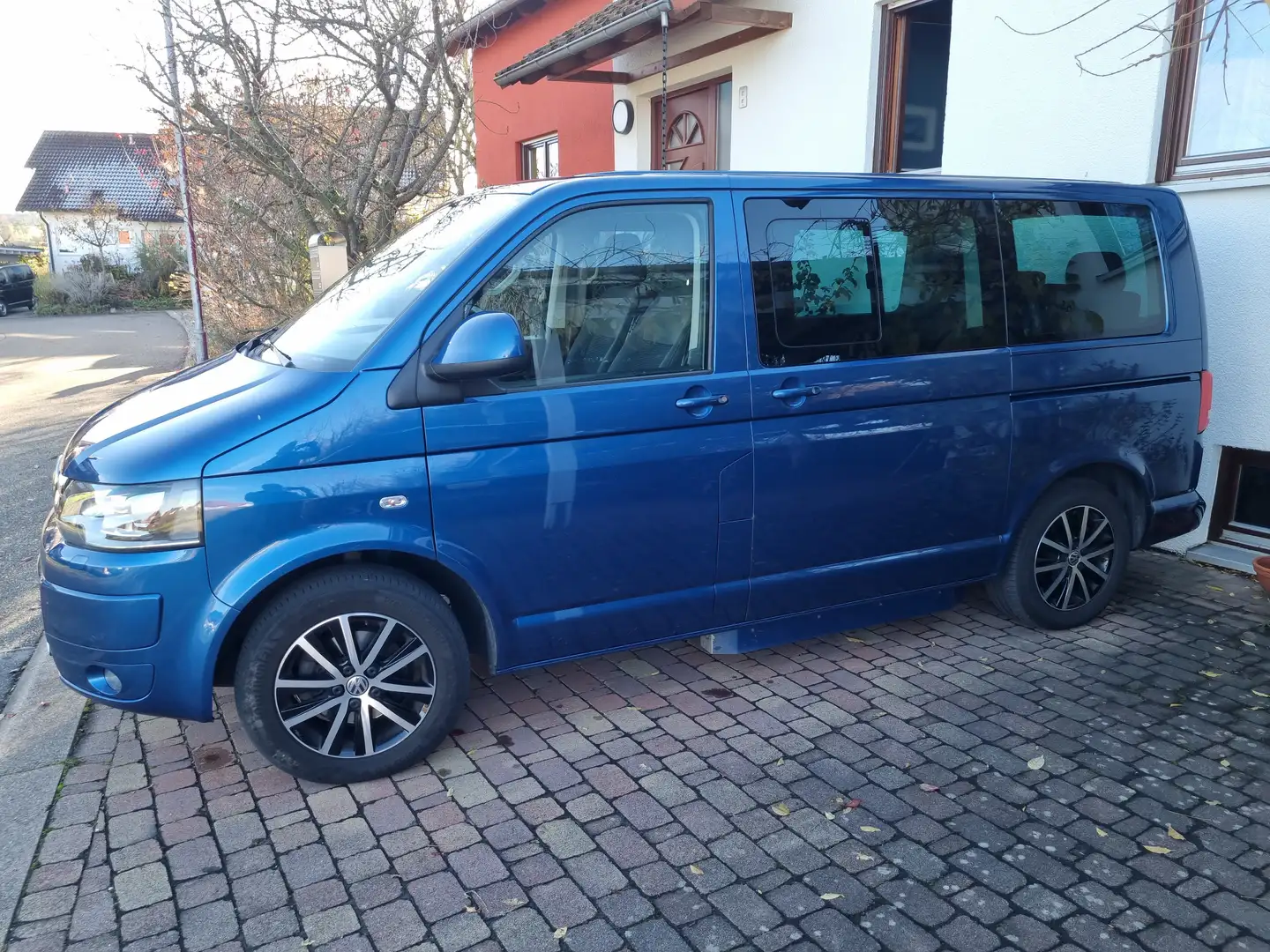Volkswagen T5 Multivan Multivan Highline Blau - 2
