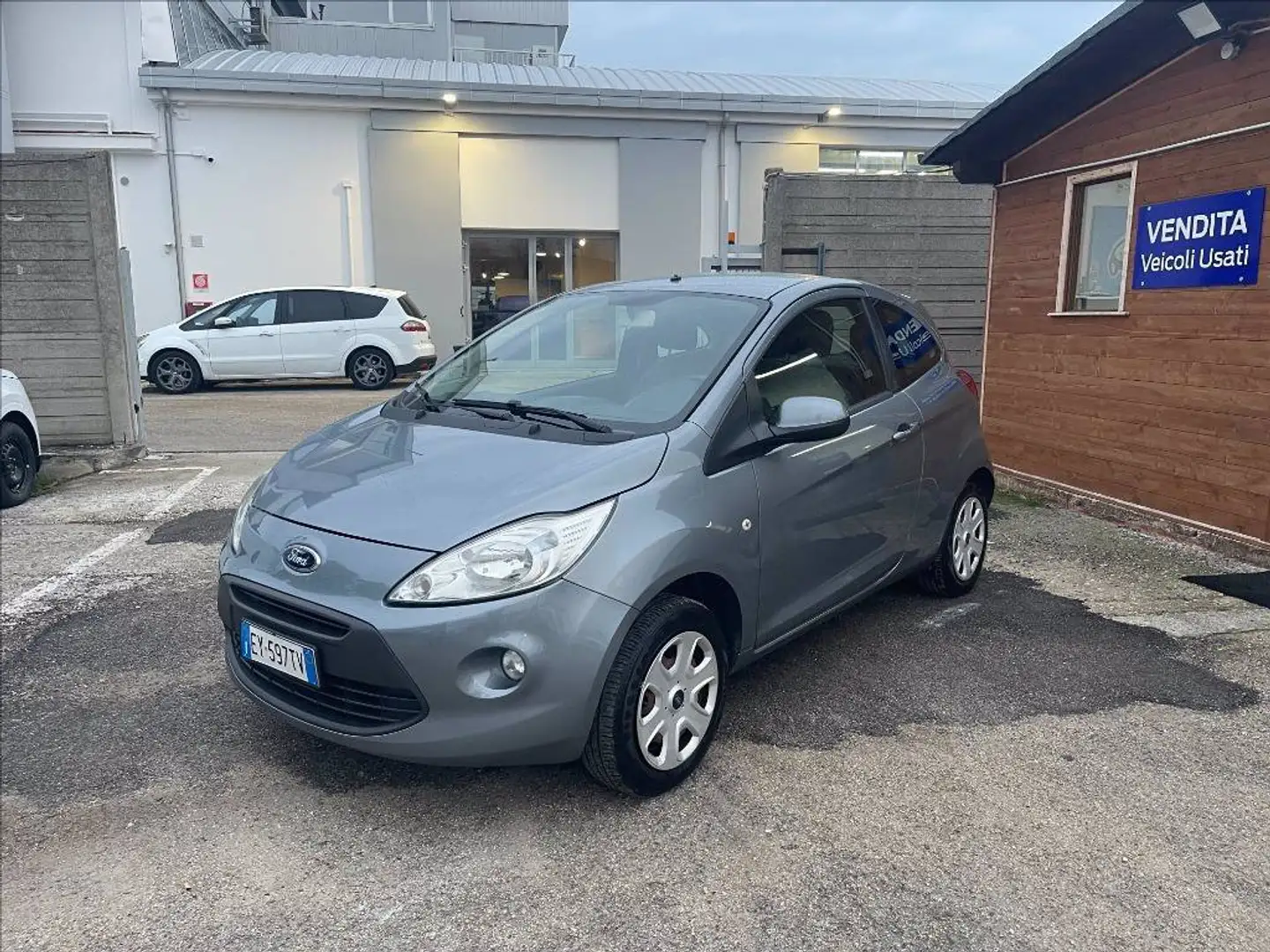 Ford Ka/Ka+ Ka 1.2 + 67cv Gpl Gris - 1