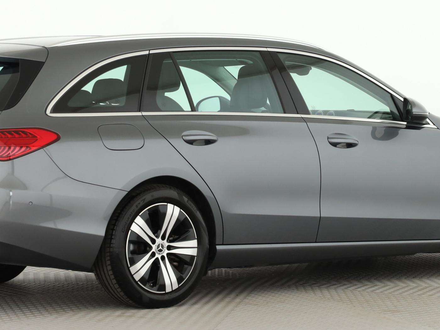Mercedes-Benz C 180