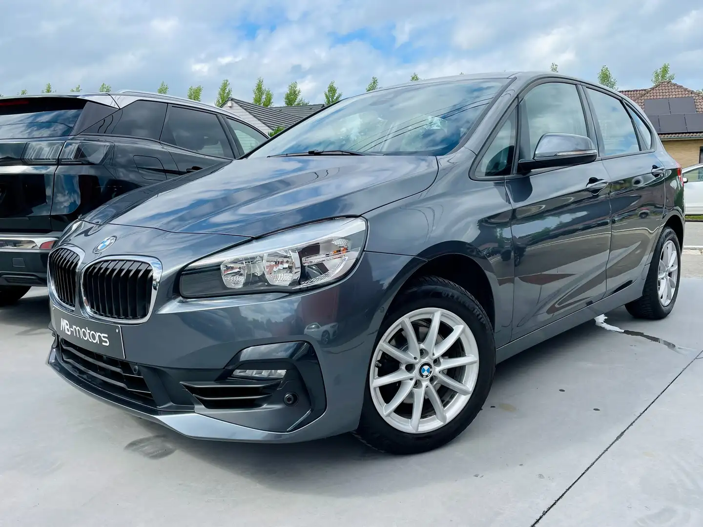 BMW 216 Active Tourer 216i*1er PROP*FACE-LIFT*GARANTIE Grijs - 1
