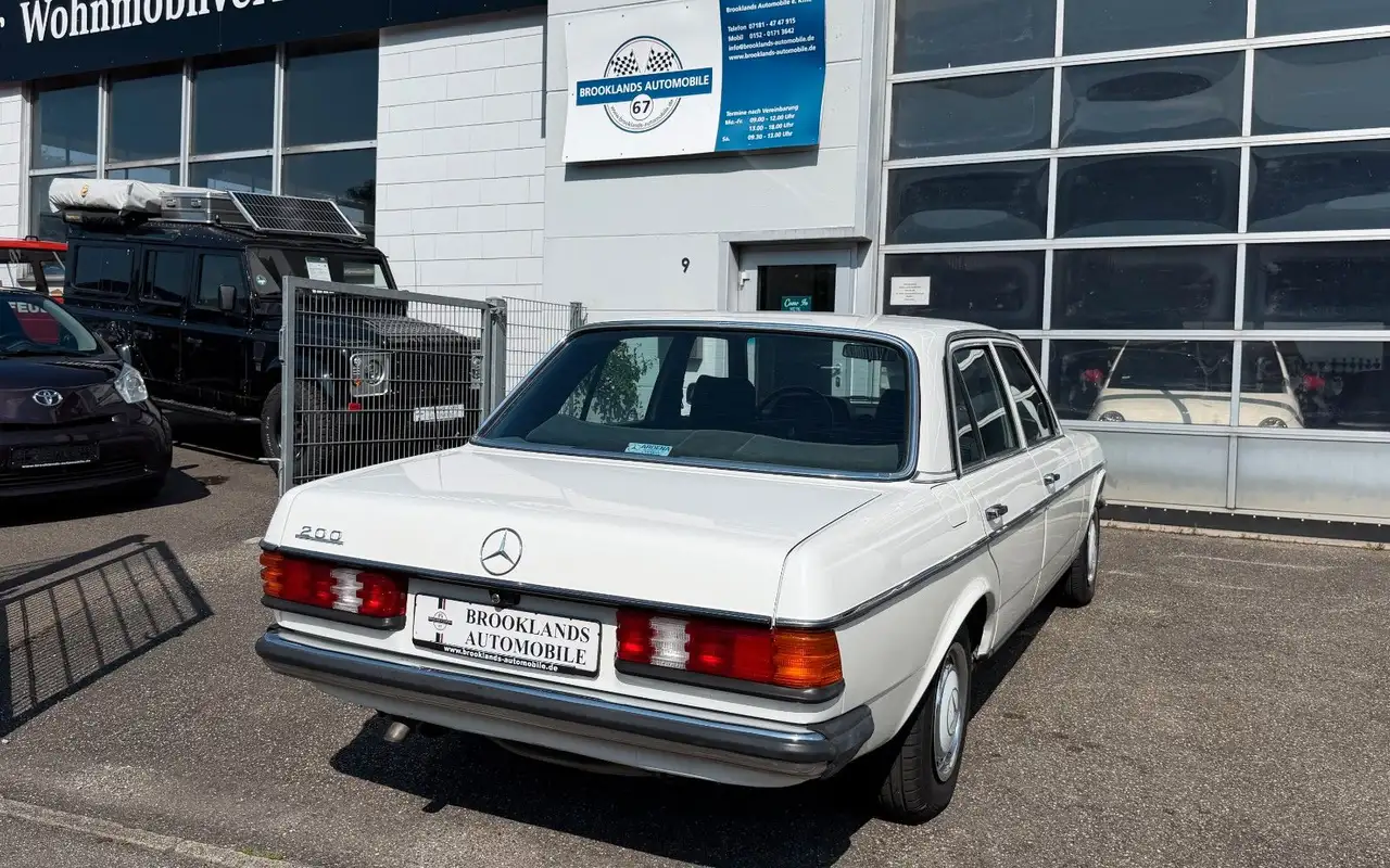 Mercedes-Benz 200 Automatik, Kultwagen in Bestform, H-Zul., foto 10