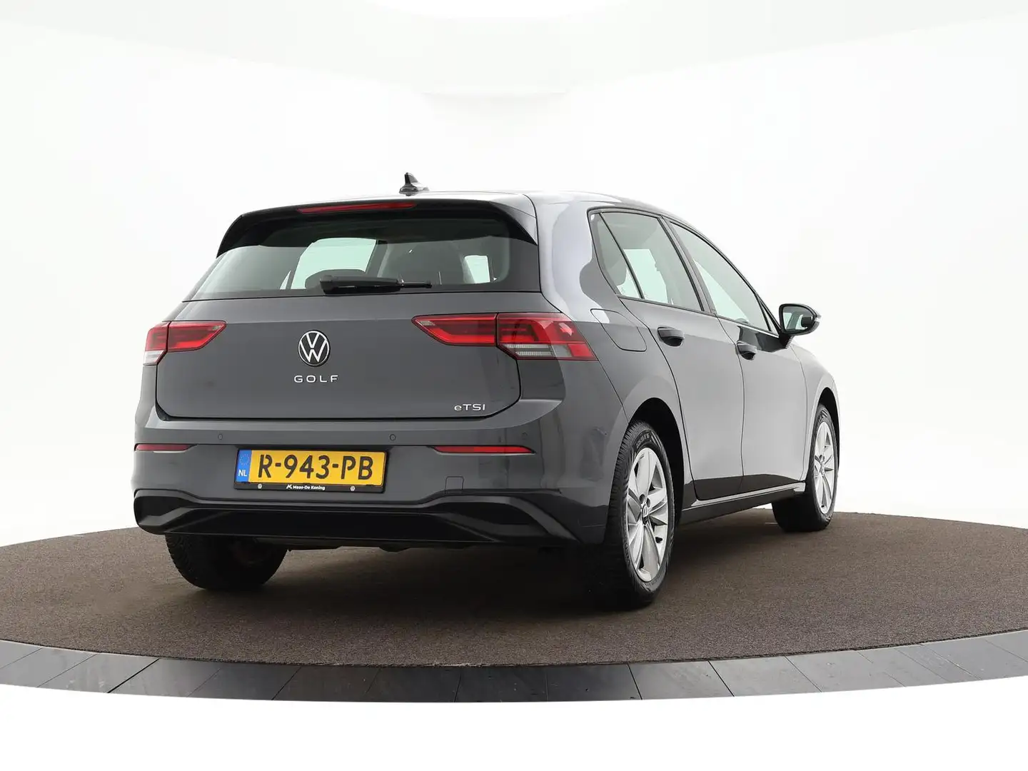 Volkswagen Golf 1.0 eTsi 110pk DSG Life · Apple/Android Car Play · Gris - 2