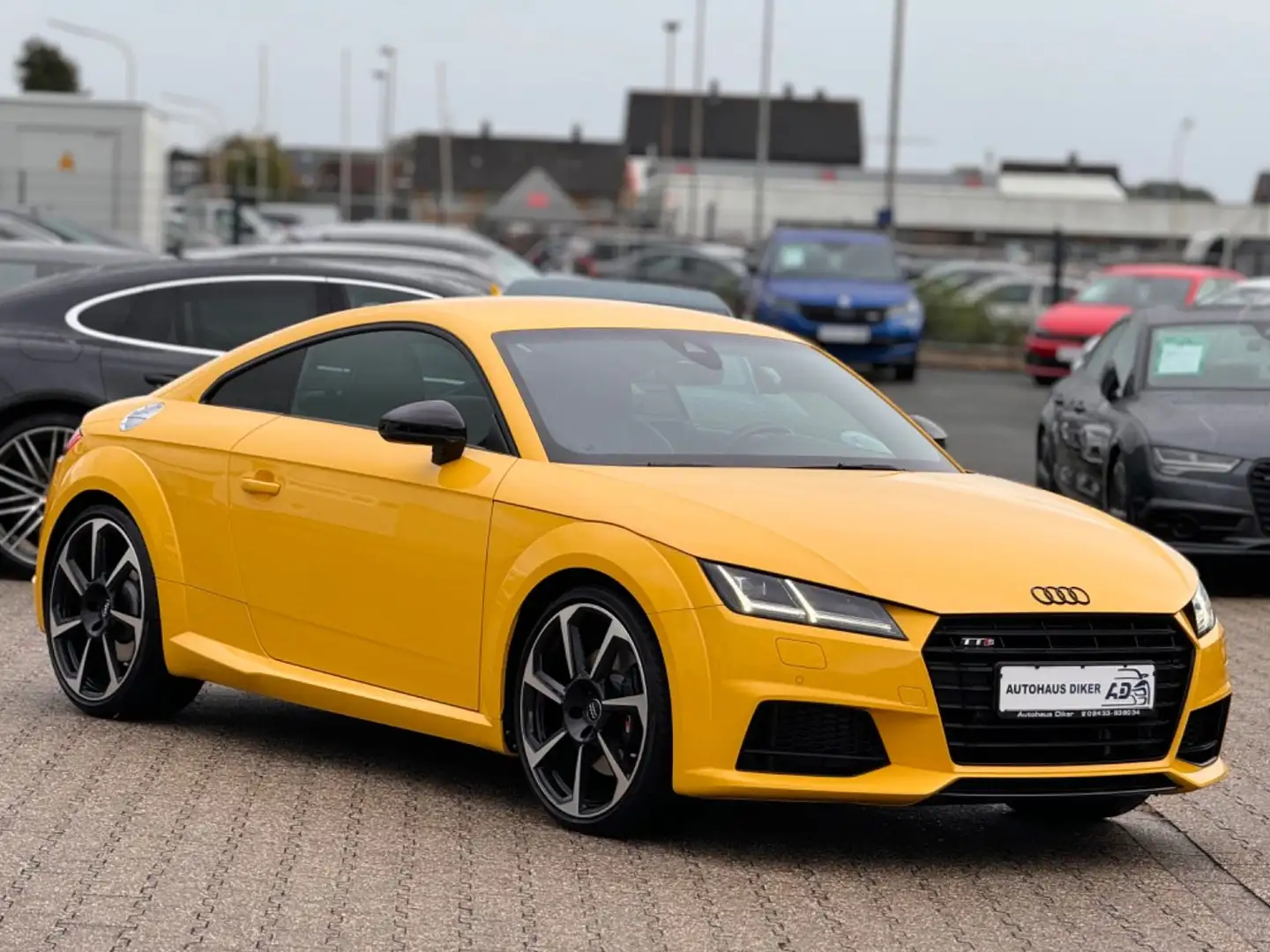Audi TTS Coupe 2.0 TFSI quattro Gelb - 2