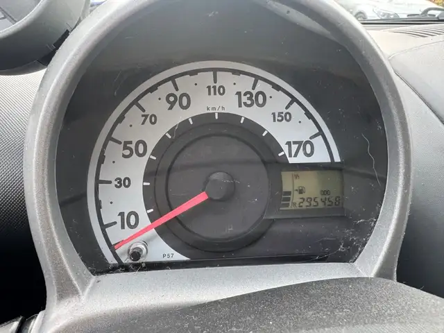 Peugeot 107 view 15