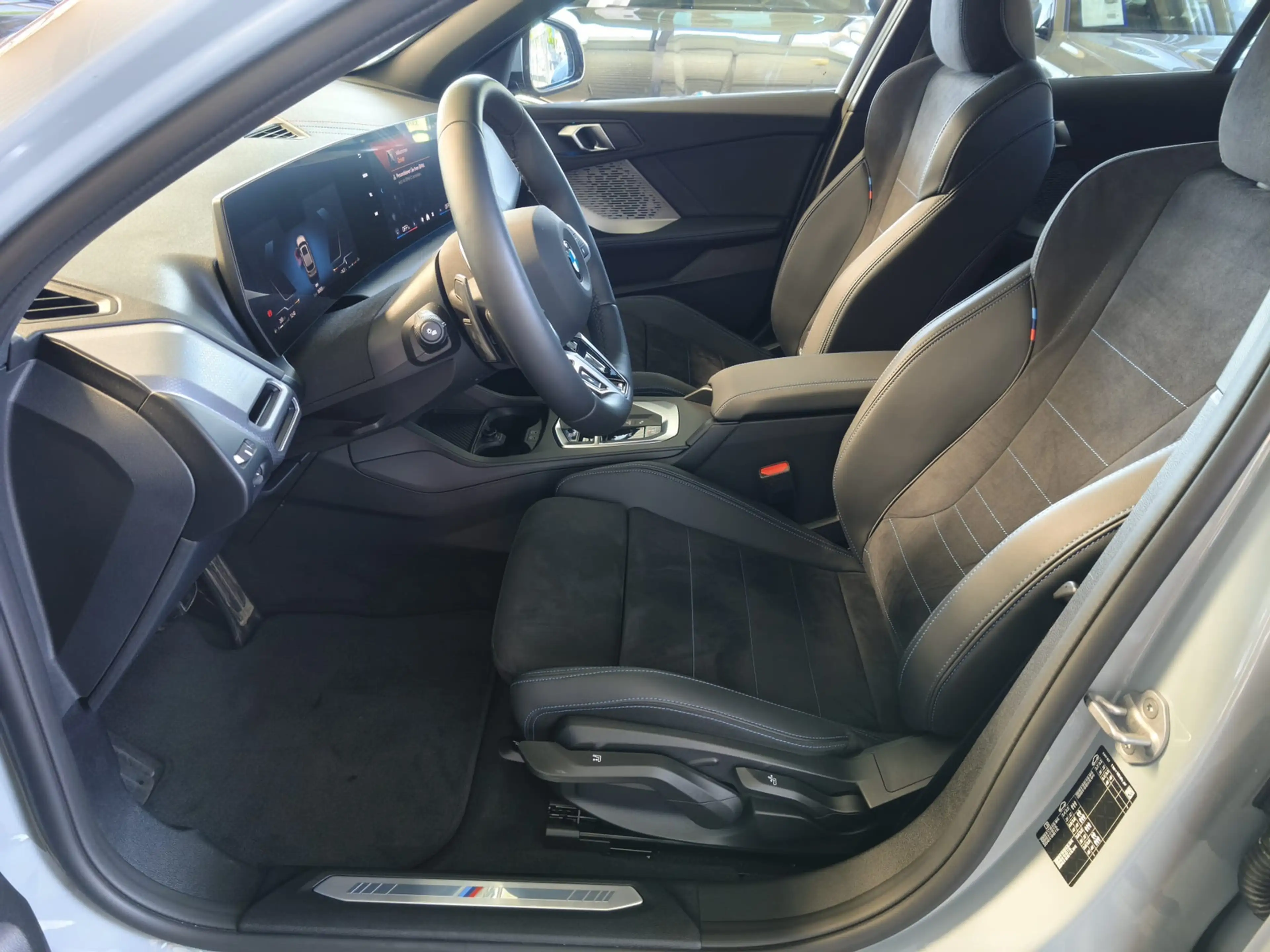 BMW 120 i M Sport PANO/Dr.As+/19"/ACC — photo 8