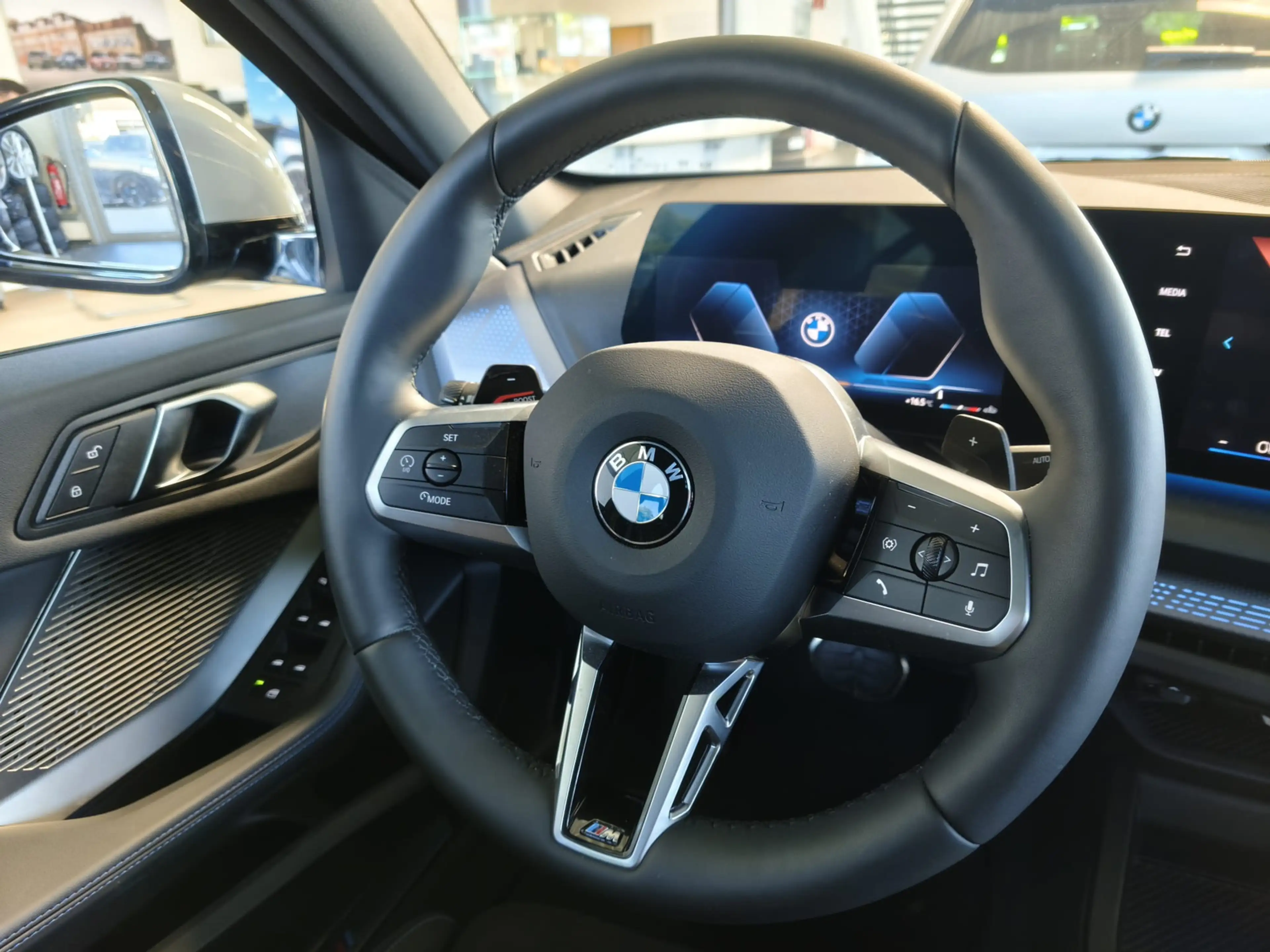 BMW 120 i M Sport PANO/Dr.As+/19"/ACC — photo 12