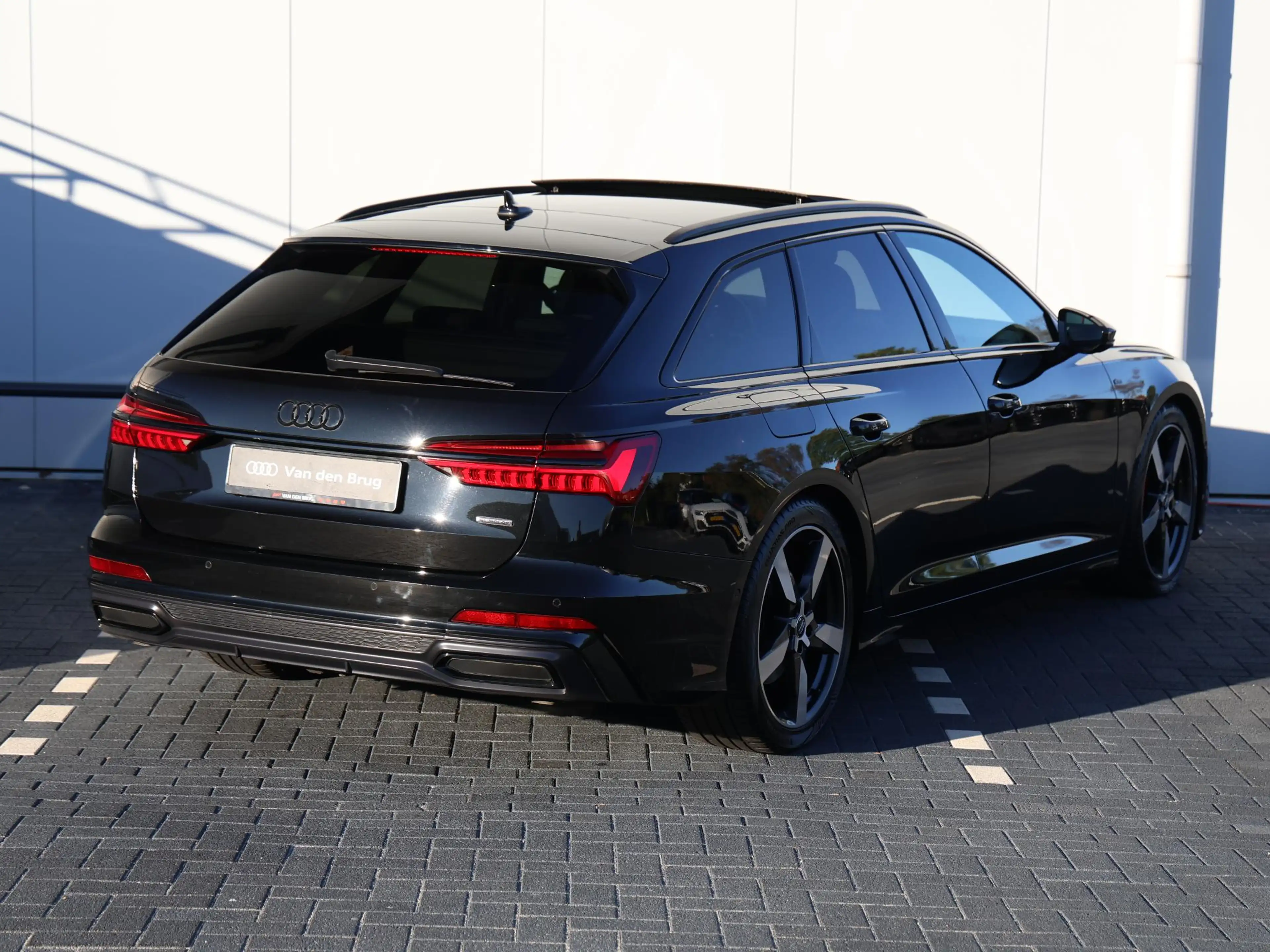 Audi A6 Avant 55 TFSI e quattro Competition | Matrix led | — photo 5