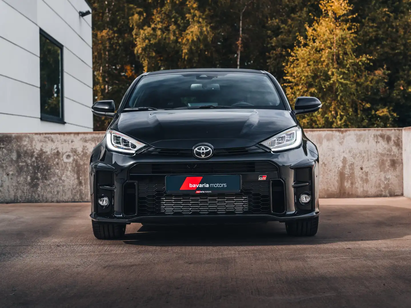 Toyota Yaris GR Turbo / High Performance Pack / Manual Schwarz - 2