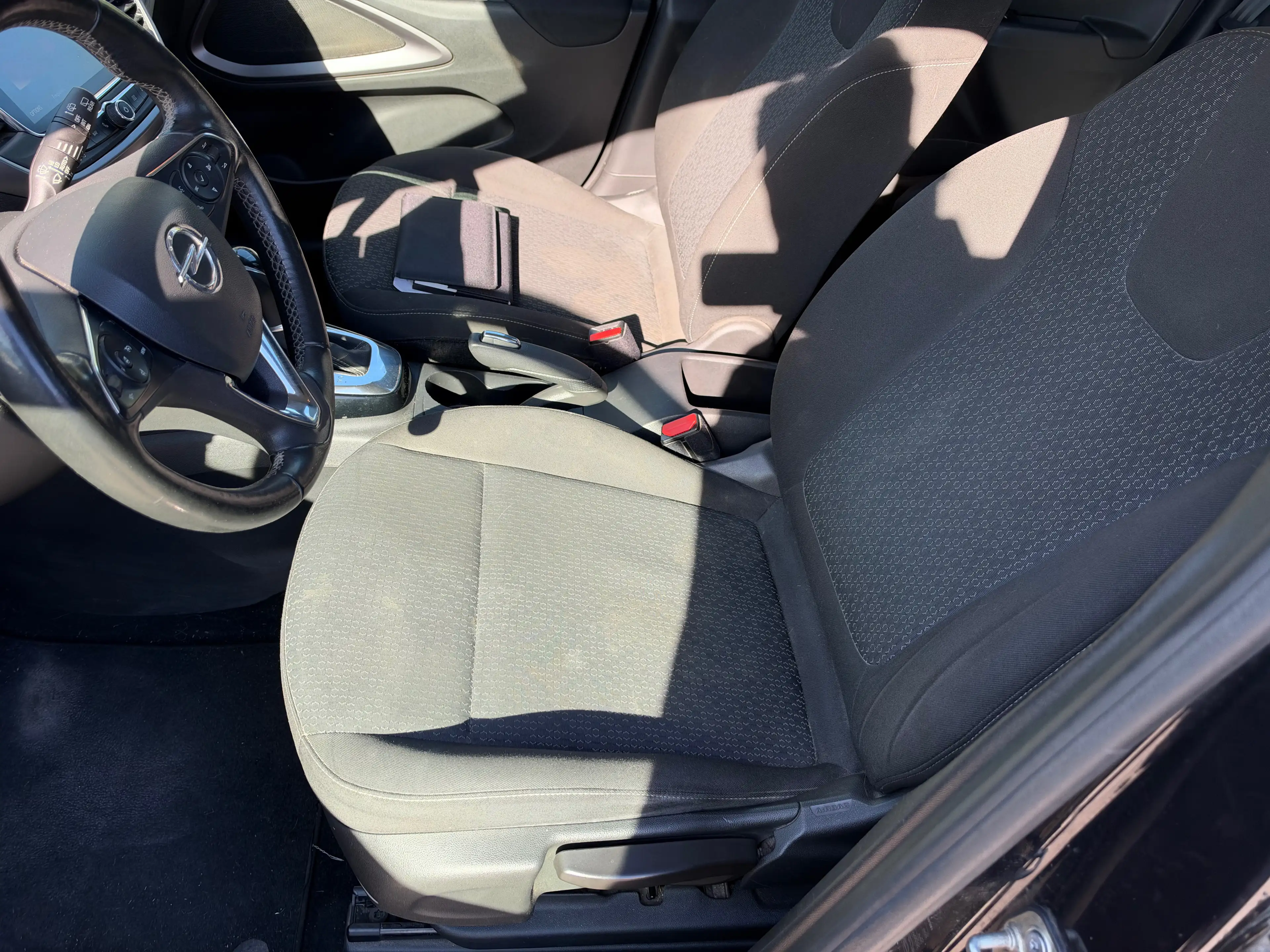 Opel Crossland X Crossland X 1.5 TD ECOTEC 120 Y Edition S/S (EU6.3) — photo 11