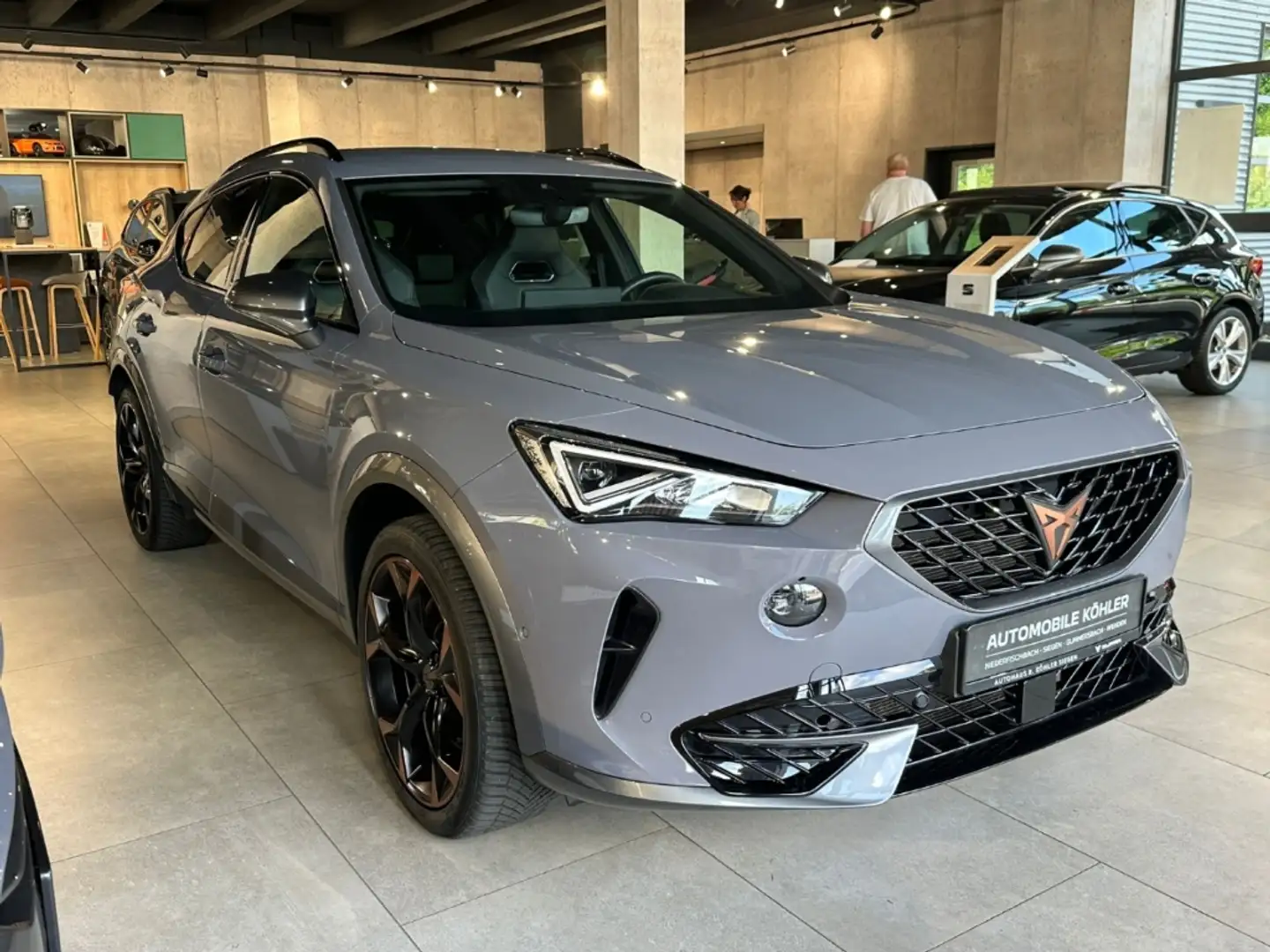 CUPRA Formentor VZ e-HYBRID 1.4 EU6d AD Navi Digitales Cockpit Mem Grigio - 1